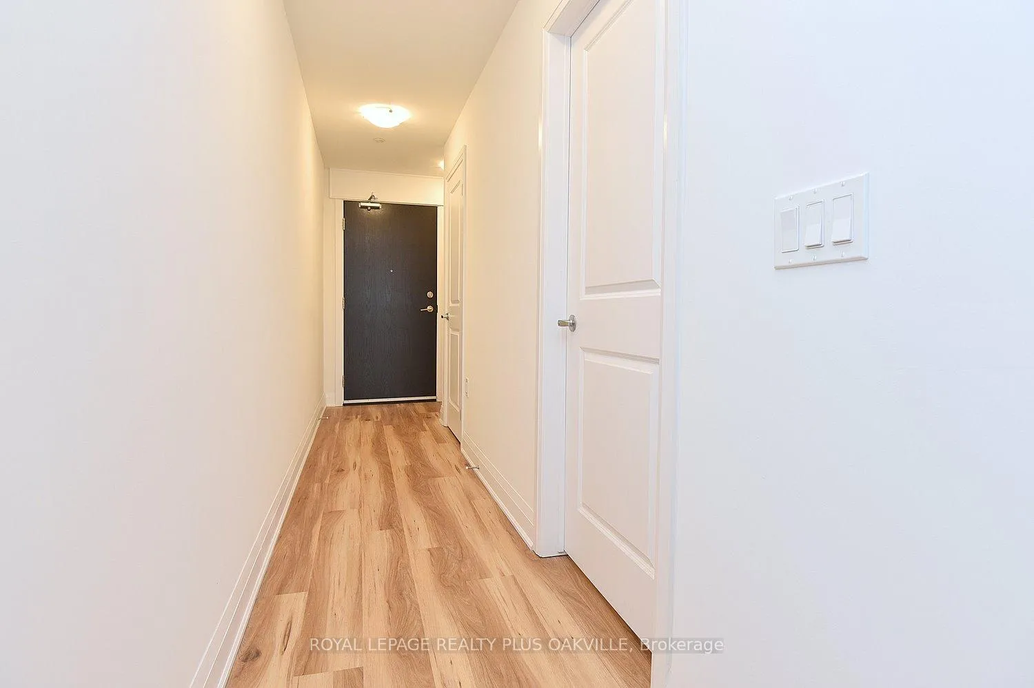 Photo 21 of Unit 219, 1936 Rymal Road E, Hamilton, Rural Glanbrook — HOMEH