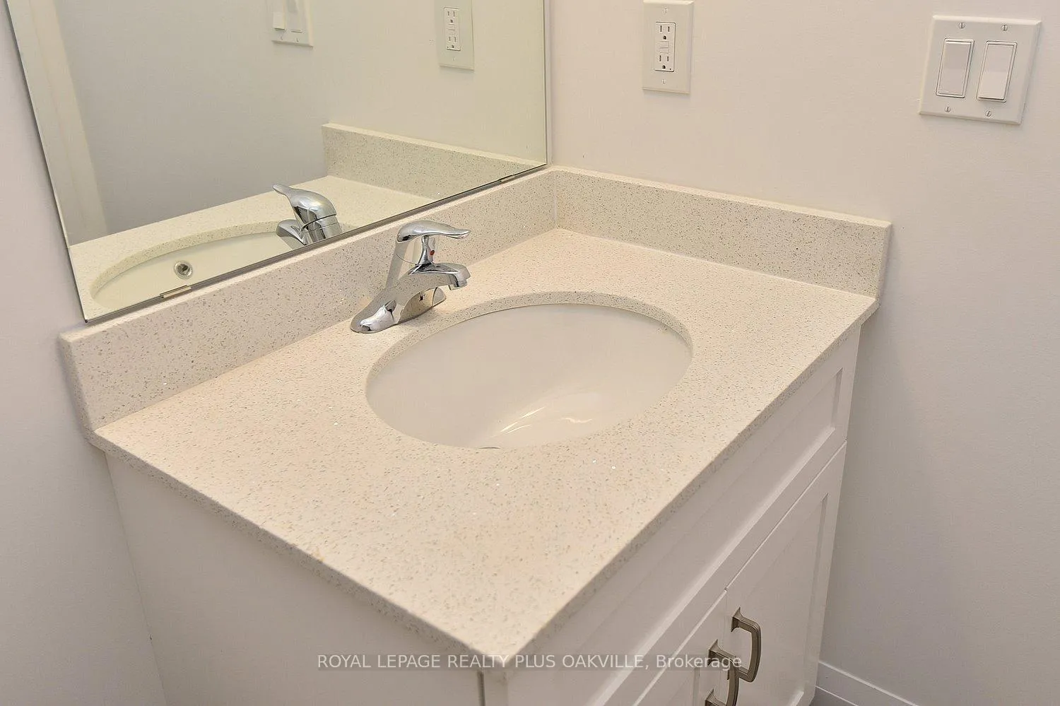 Photo 24 of Unit 219, 1936 Rymal Road E, Hamilton, Rural Glanbrook — HOMEH