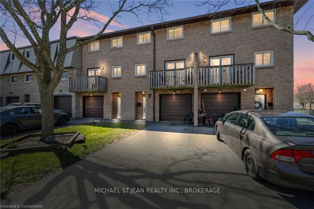 Photo 1 of Unit 32, 985 Limeridge Road E, Hamilton, Berrisfield — HOMEH