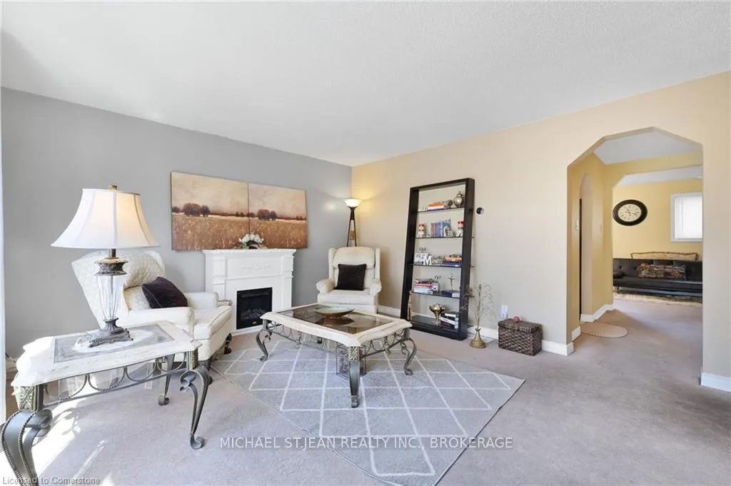 Photo 9 of Unit 32, 985 Limeridge Road E, Hamilton, Berrisfield — HOMEH