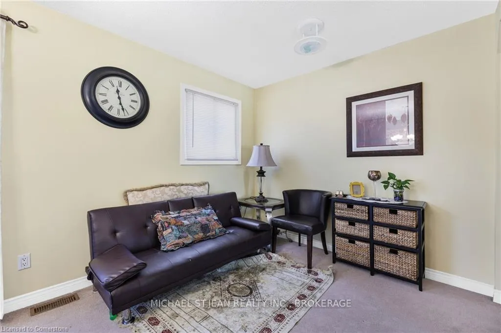 Photo 12 of Unit 32, 985 Limeridge Road E, Hamilton, Berrisfield — HOMEH