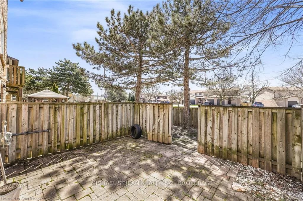 Photo 34 of Unit 32, 985 Limeridge Road E, Hamilton, Berrisfield — HOMEH