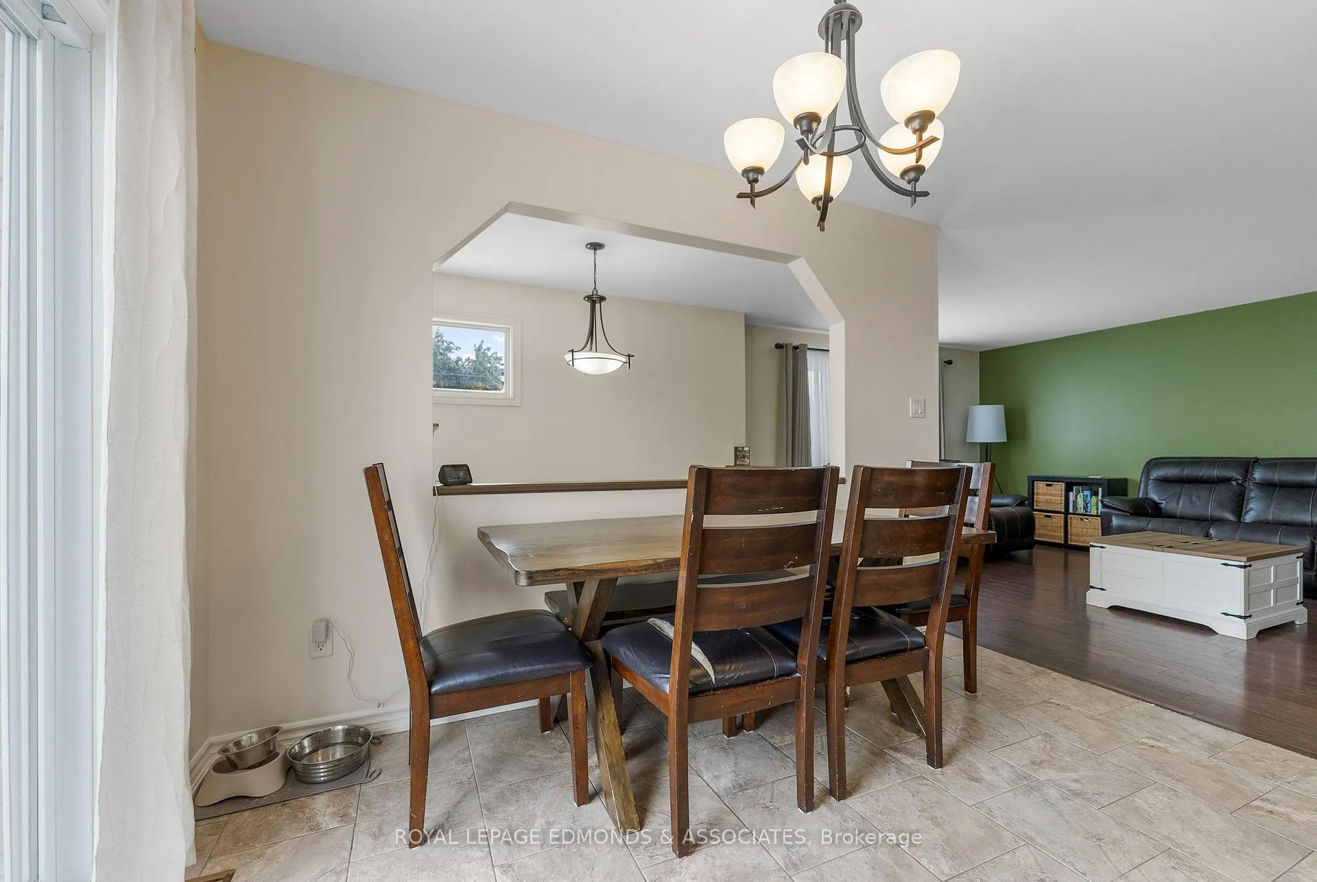 Photo 9 of 12 Wilbert Street, Petawawa — HOMEH