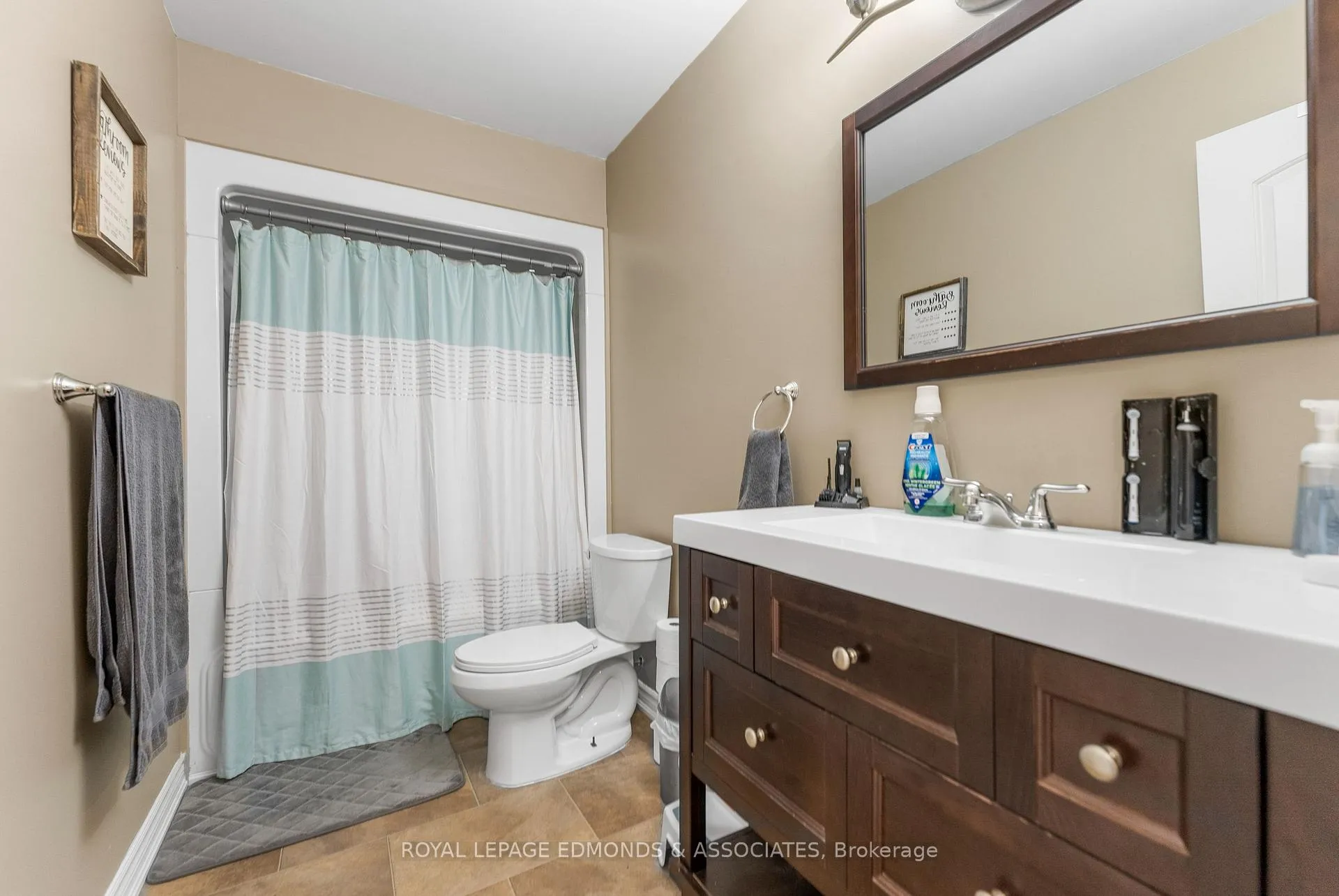 Photo 14 of 12 Wilbert Street, Petawawa — HOMEH