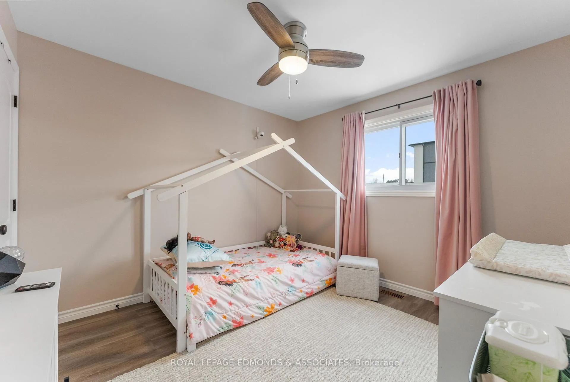 Photo 16 of 12 Wilbert Street, Petawawa — HOMEH