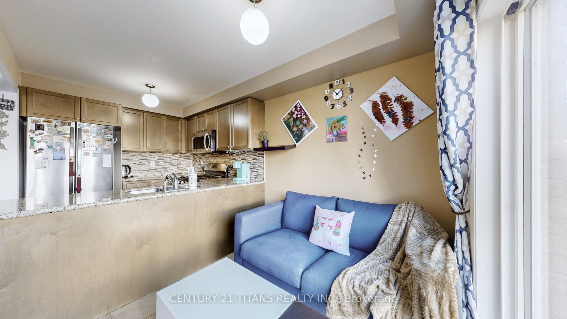 Photo 9 of 44 Dewell Crescent, Clarington, Courtice — HOMEH