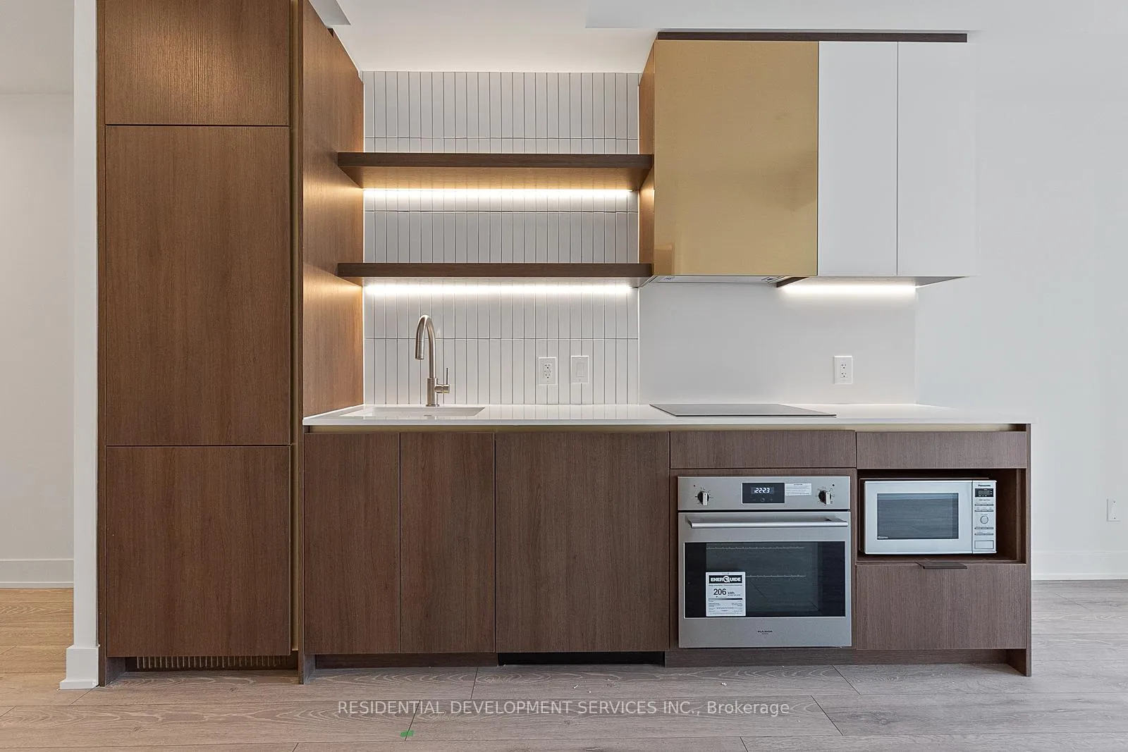 Photo 2 of Unit 309, 1285 Queen Street E, Toronto, Greenwood-Coxwell — HOMEH