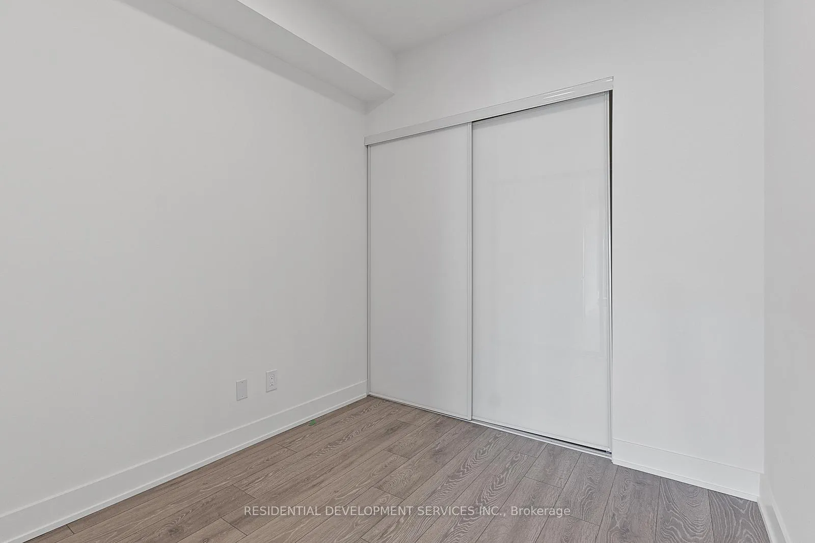 Photo 8 of Unit 309, 1285 Queen Street E, Toronto, Greenwood-Coxwell — HOMEH