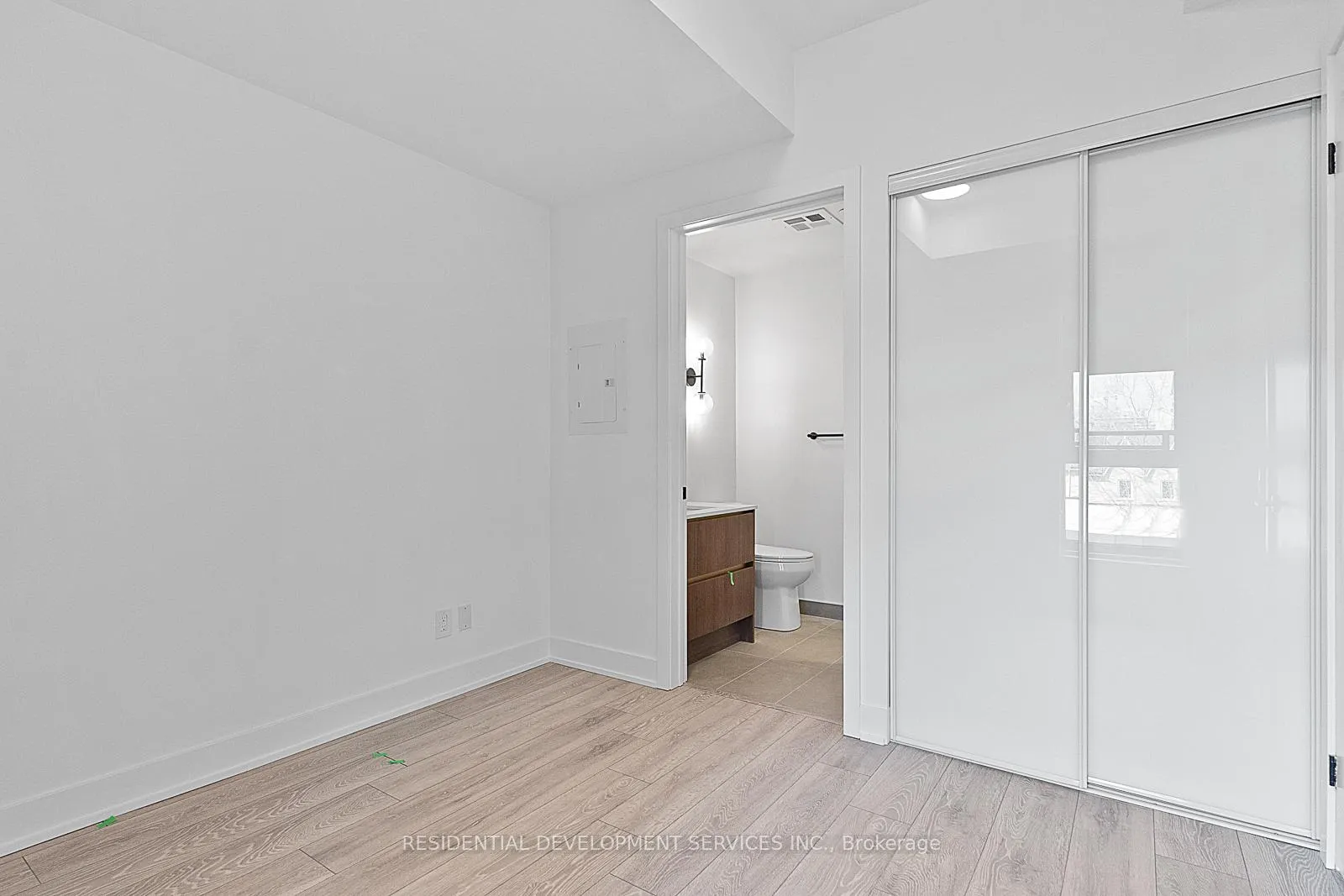 Photo 12 of Unit 309, 1285 Queen Street E, Toronto, Greenwood-Coxwell — HOMEH