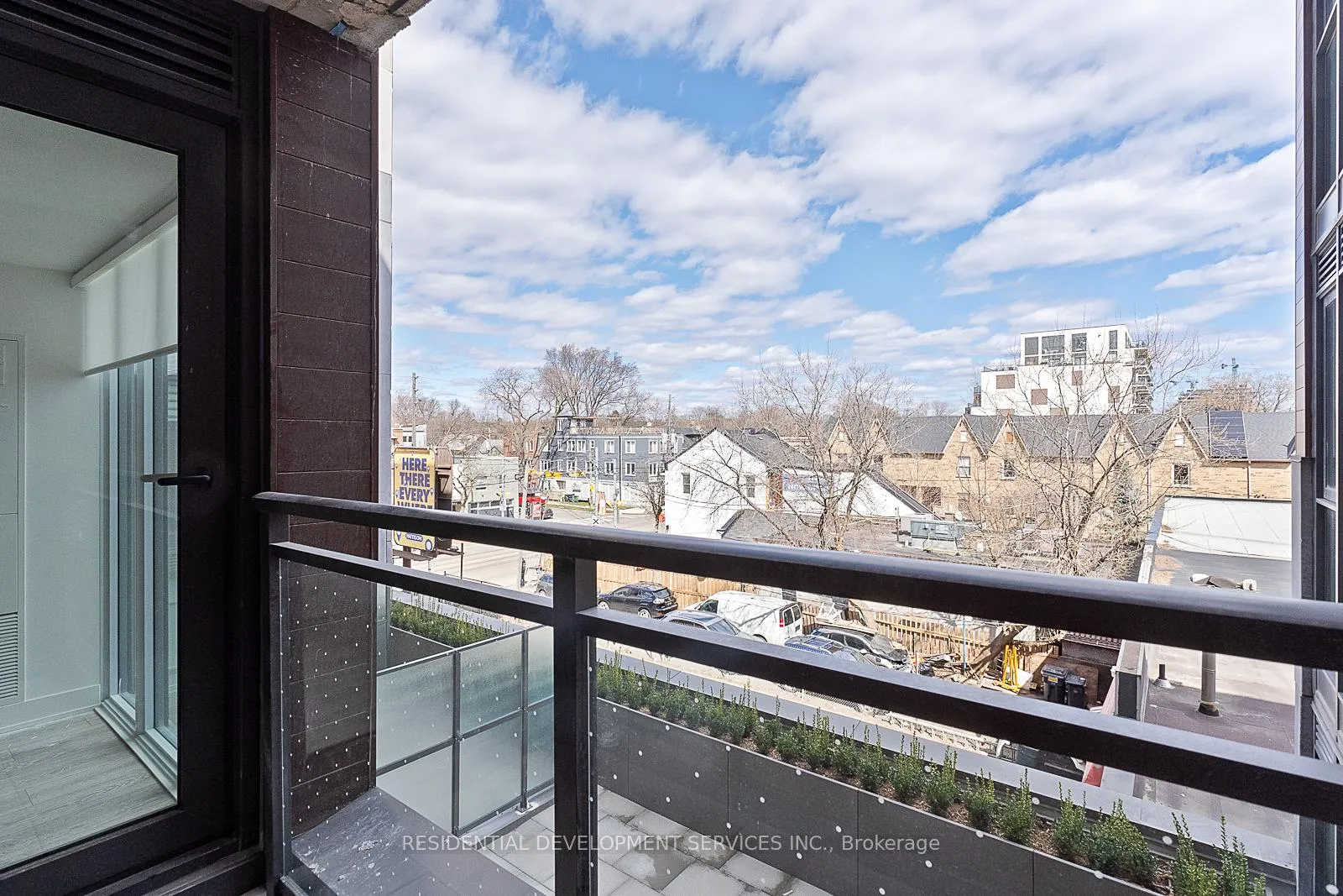 Photo 16 of Unit 309, 1285 Queen Street E, Toronto, Greenwood-Coxwell — HOMEH