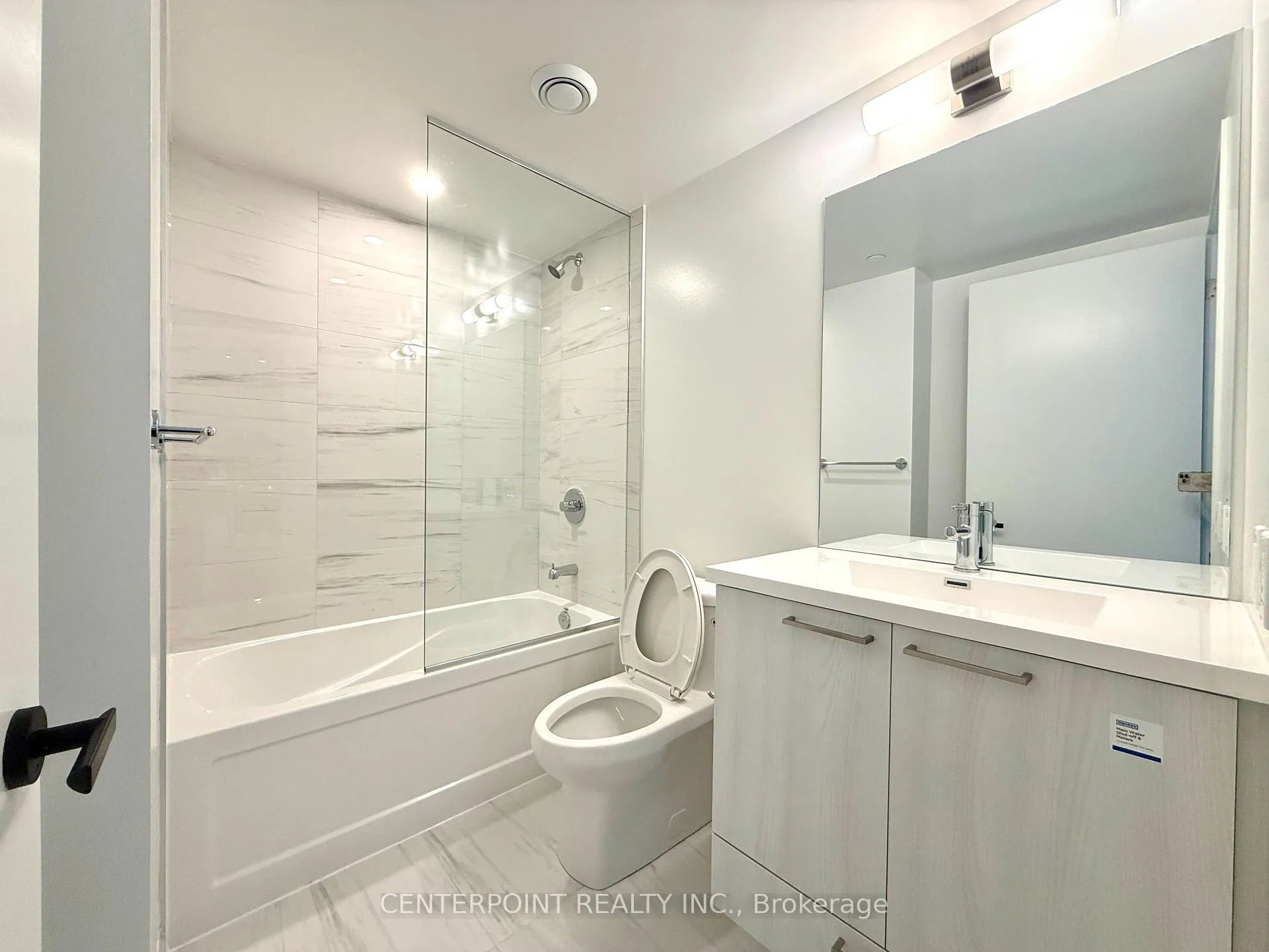 Photo 7 of Unit 3908, 195 Commerce Street, Vaughan, Vaughan Corporate Centre — HOMEH