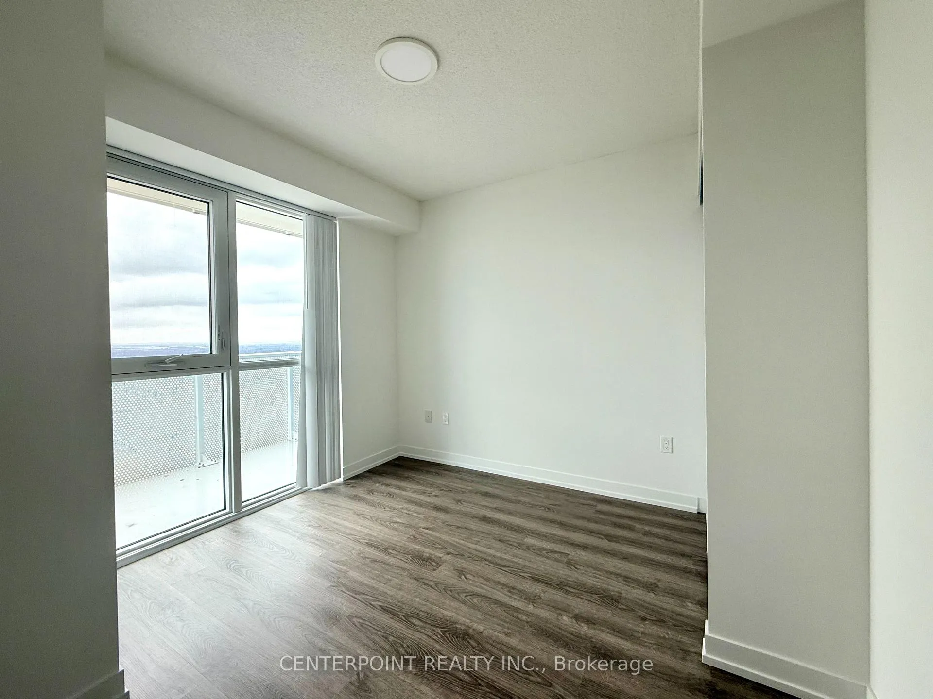 Photo 8 of Unit 3908, 195 Commerce Street, Vaughan, Vaughan Corporate Centre — HOMEH