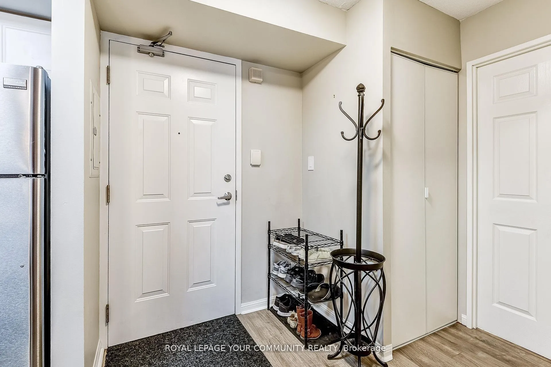 Photo 7 of Unit 101, 250 Pine Grove Road, Vaughan, Islington Woods — HOMEH