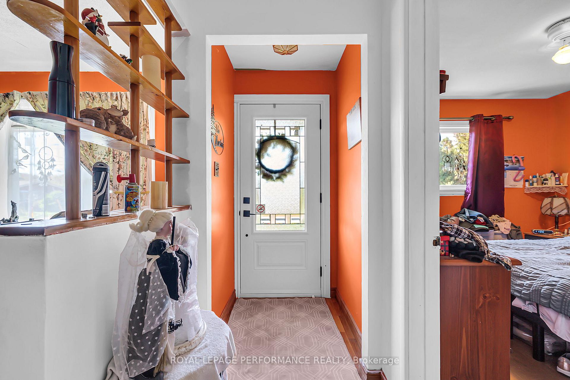 Photo 6 of 413 Wallrich Avenue, Cornwall — HOMEH