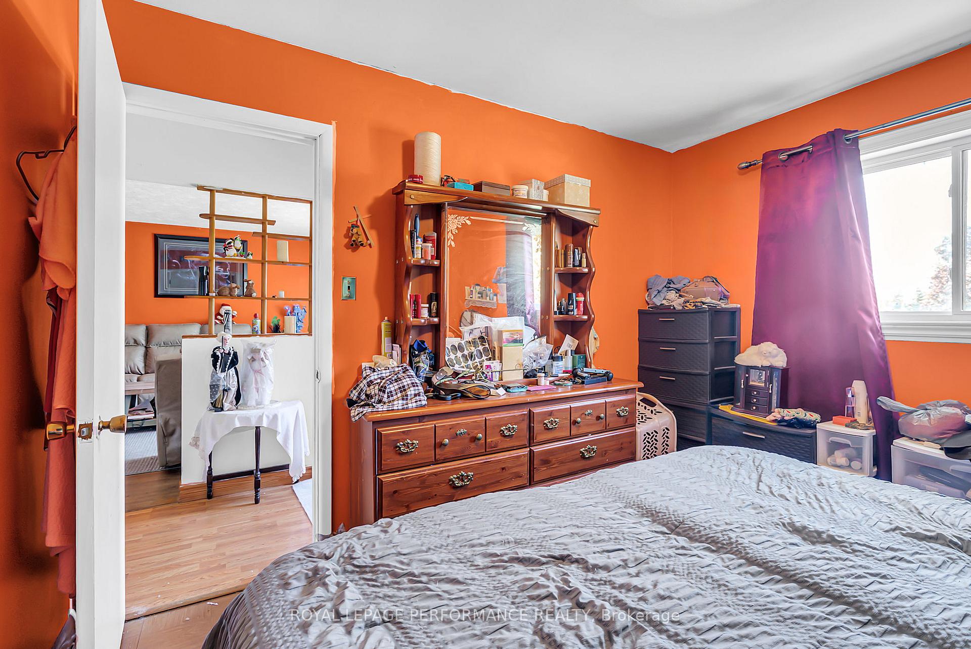 Photo 15 of 413 Wallrich Avenue, Cornwall — HOMEH
