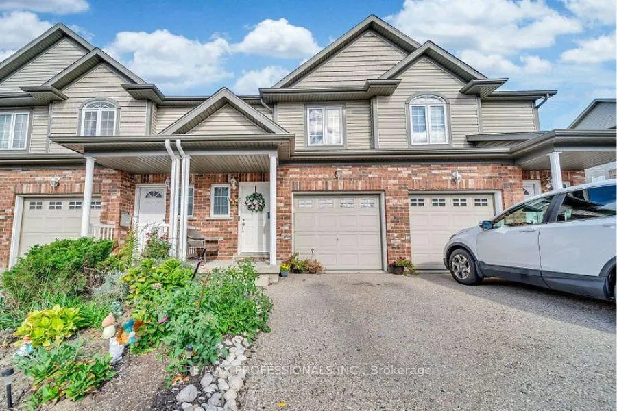 Photo 1 of Unit 7, 975 Strasburg Road, Kitchener — HOMEH