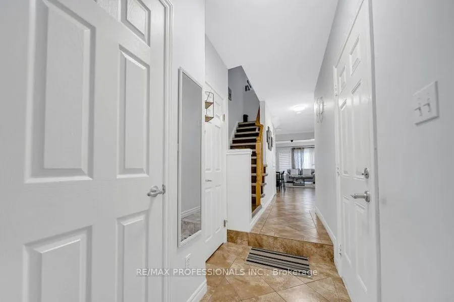 Photo 3 of Unit 7, 975 Strasburg Road, Kitchener — HOMEH