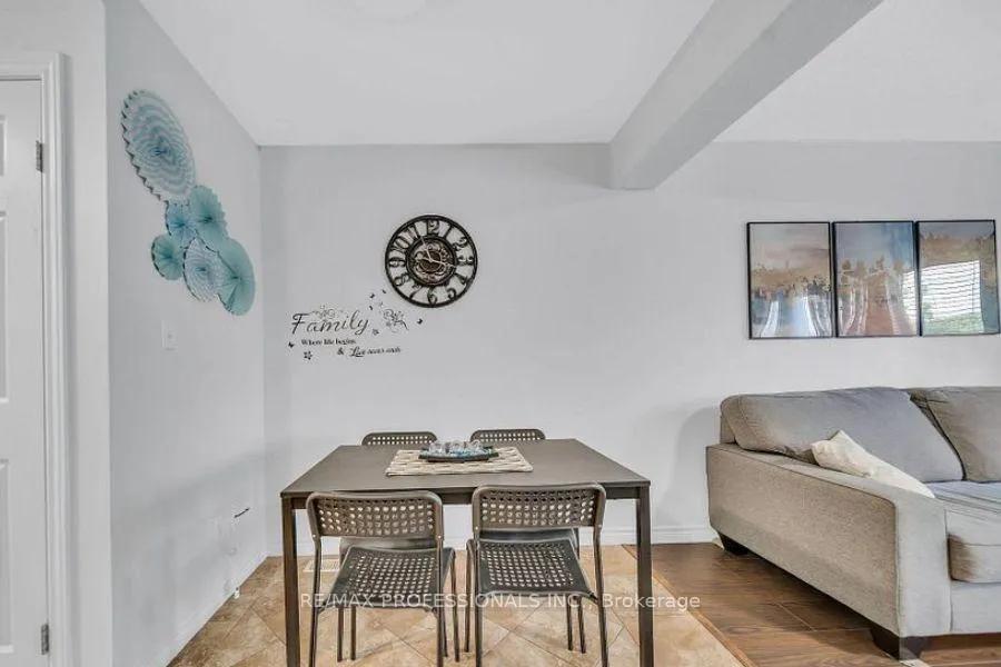 Photo 14 of Unit 7, 975 Strasburg Road, Kitchener — HOMEH