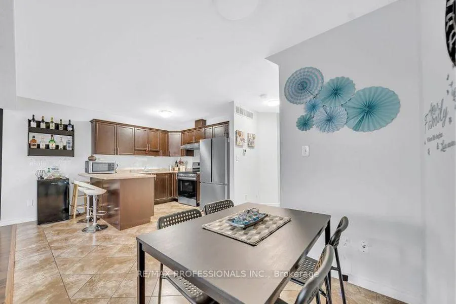 Photo 15 of Unit 7, 975 Strasburg Road, Kitchener — HOMEH