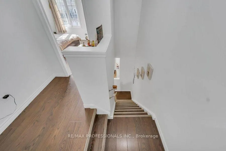 Photo 18 of Unit 7, 975 Strasburg Road, Kitchener — HOMEH