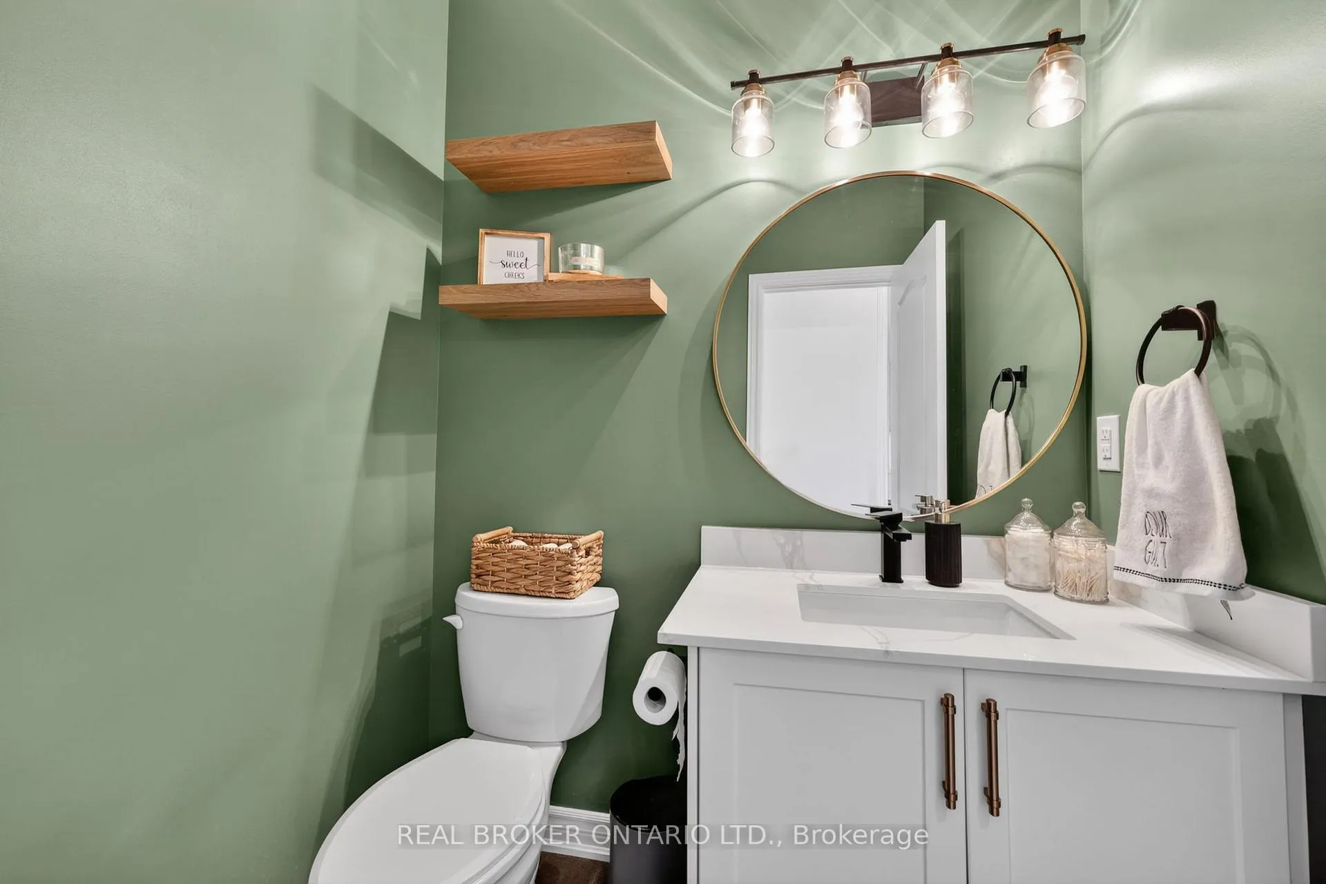 Photo 12 of 3021 Sierra Drive, Orillia — HOMEH