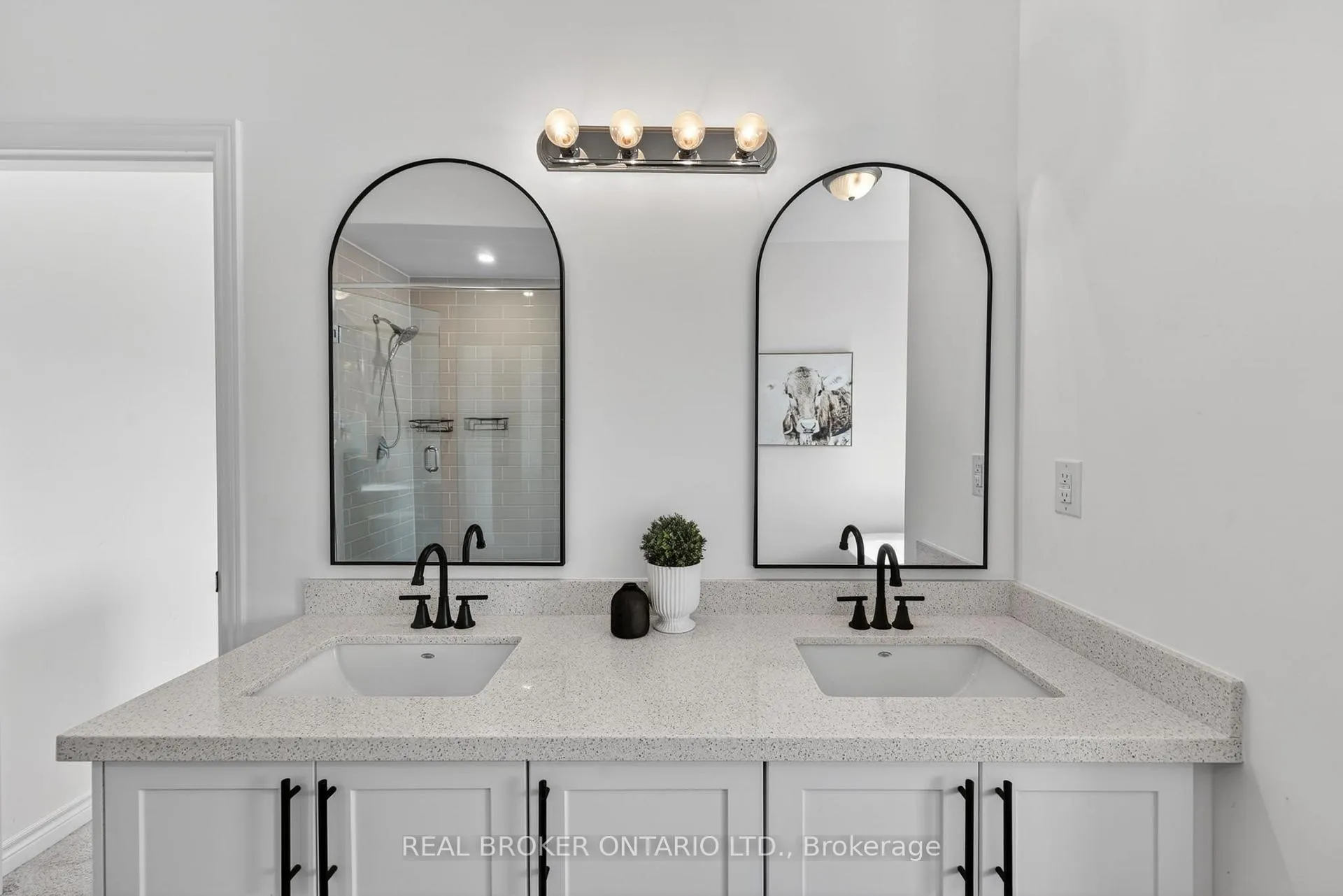 Photo 16 of 3021 Sierra Drive, Orillia — HOMEH