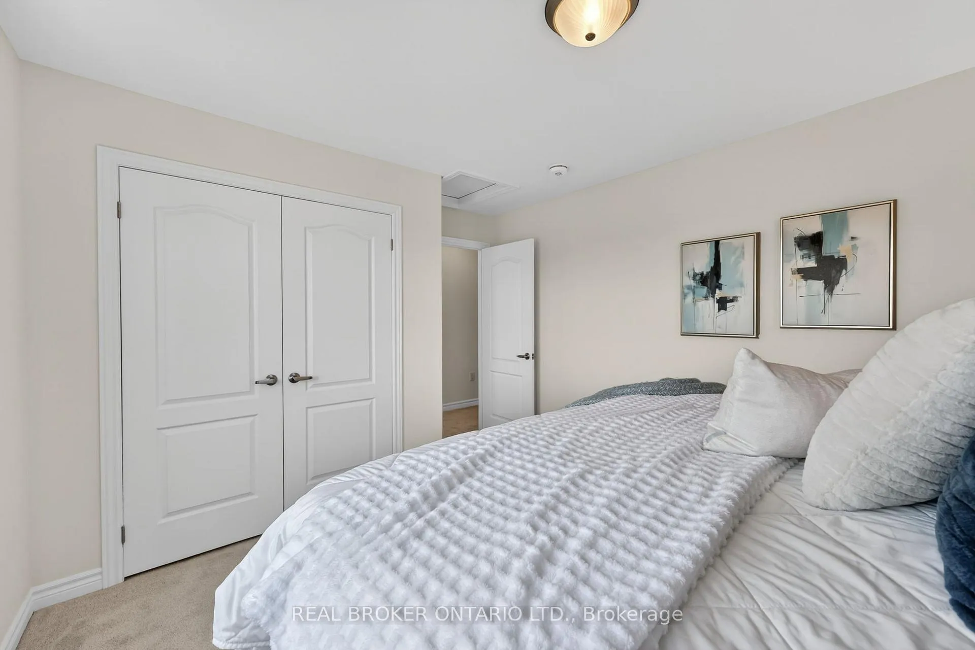 Photo 19 of 3021 Sierra Drive, Orillia — HOMEH