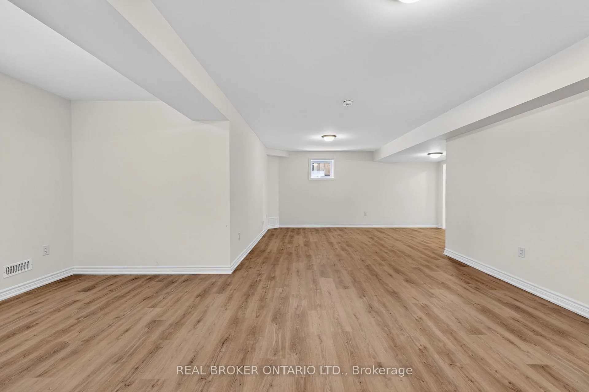 Photo 24 of 3021 Sierra Drive, Orillia — HOMEH