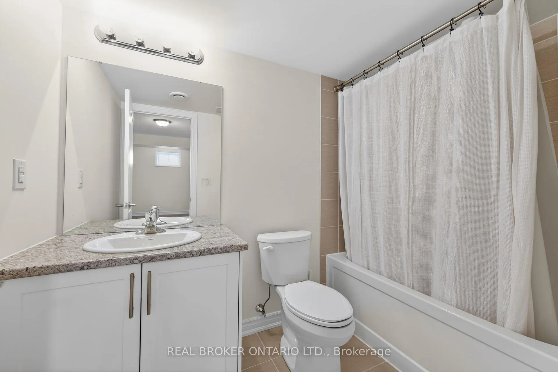 Photo 25 of 3021 Sierra Drive, Orillia — HOMEH
