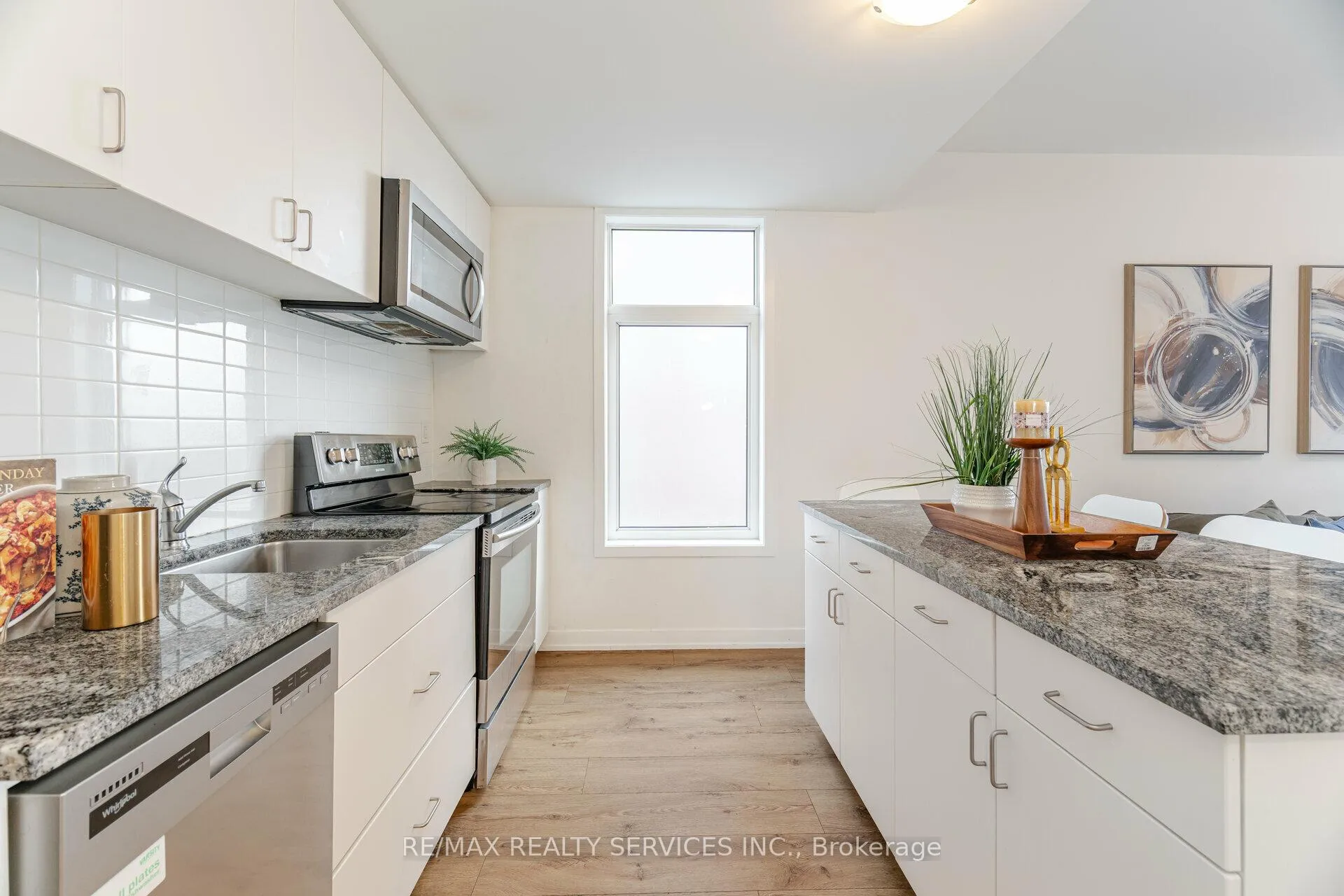 Photo 5 of Unit 31, 1720 Simcoe Street N, Oshawa, Samac — HOMEH