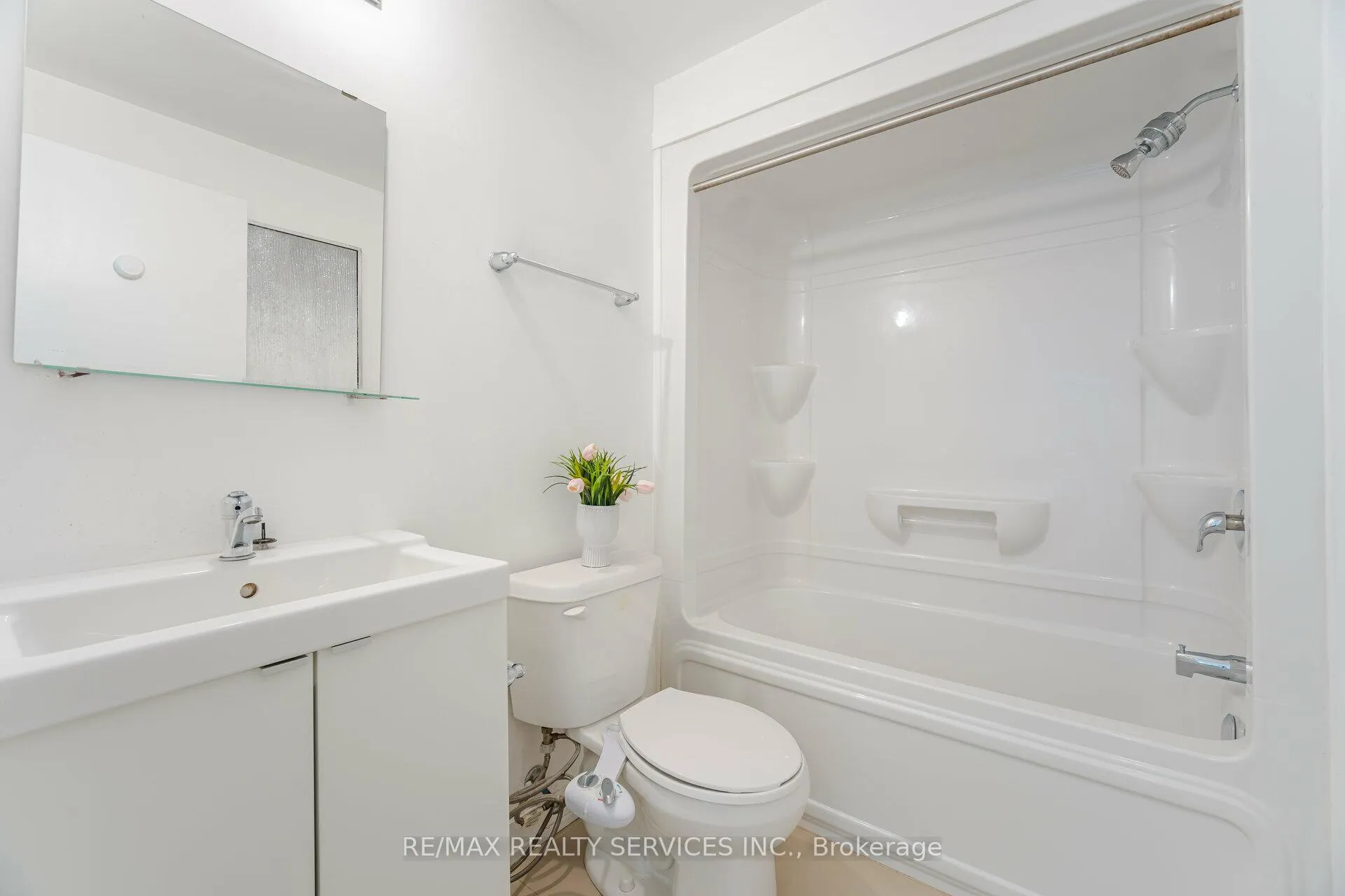 Photo 12 of Unit 31, 1720 Simcoe Street N, Oshawa, Samac — HOMEH