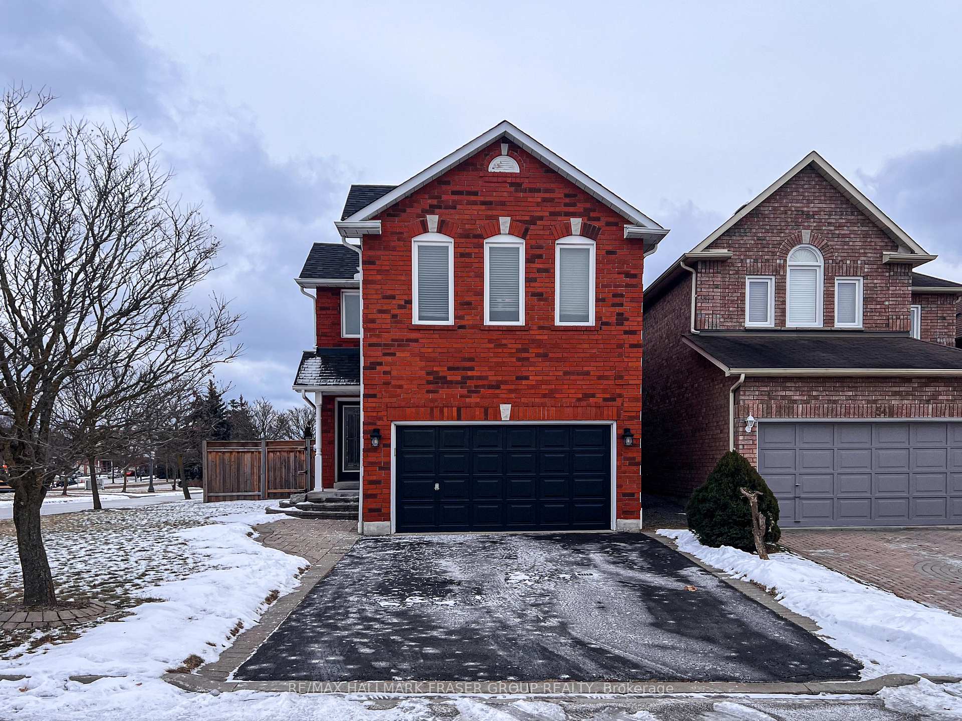 Photo 3 of 52 Gill Crescent, Ajax, Central West — HOMEH