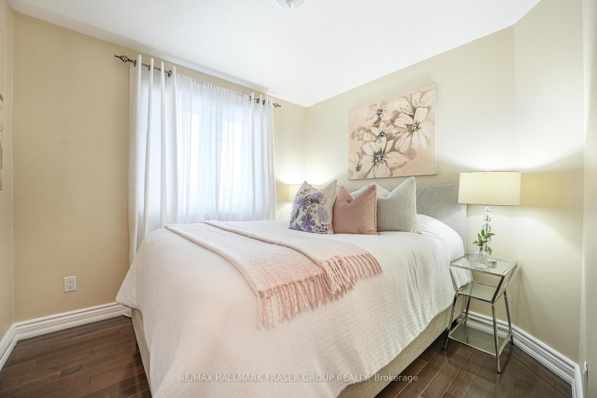 Photo 23 of 52 Gill Crescent, Ajax, Central West — HOMEH