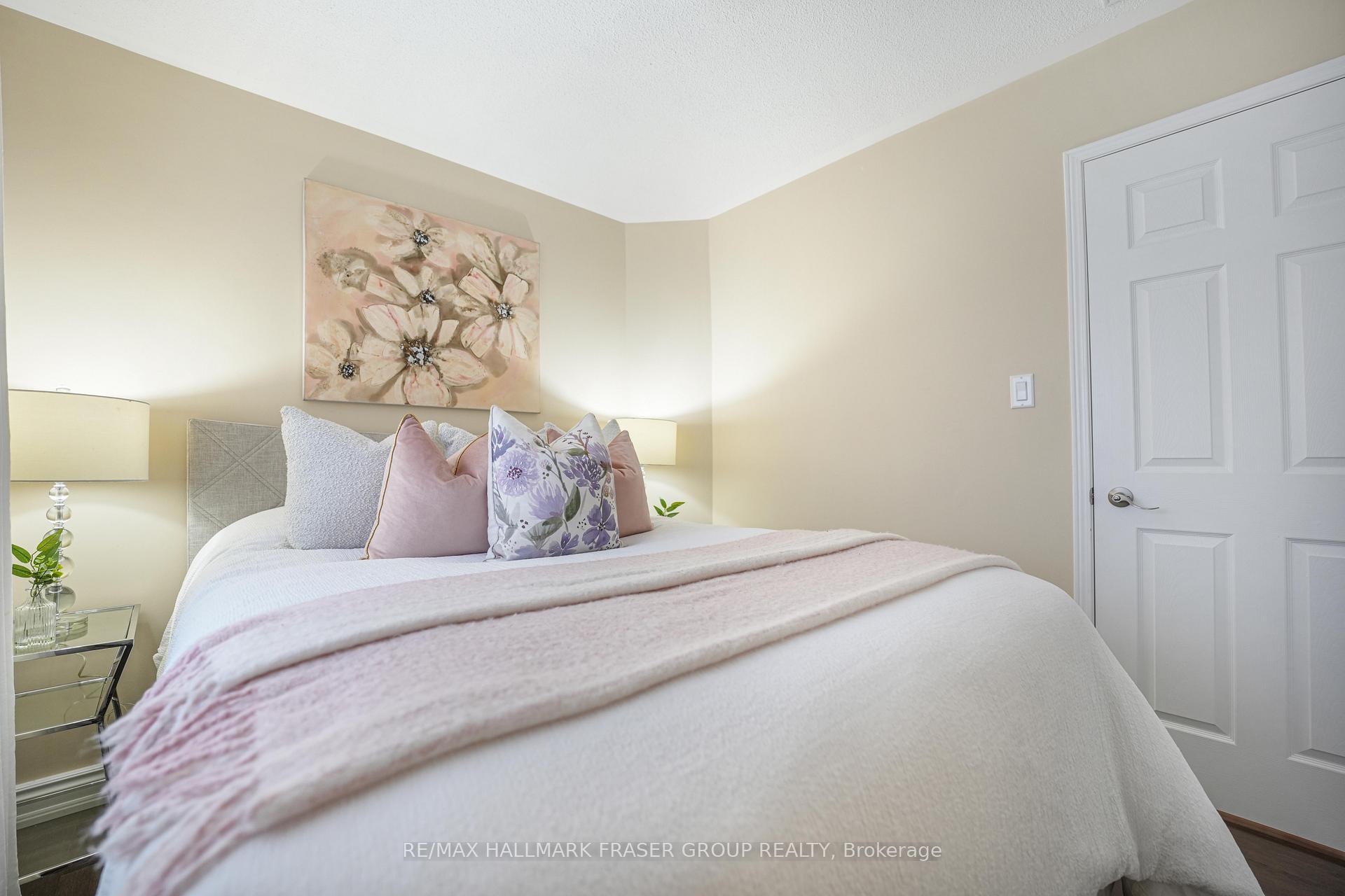 Photo 24 of 52 Gill Crescent, Ajax, Central West — HOMEH