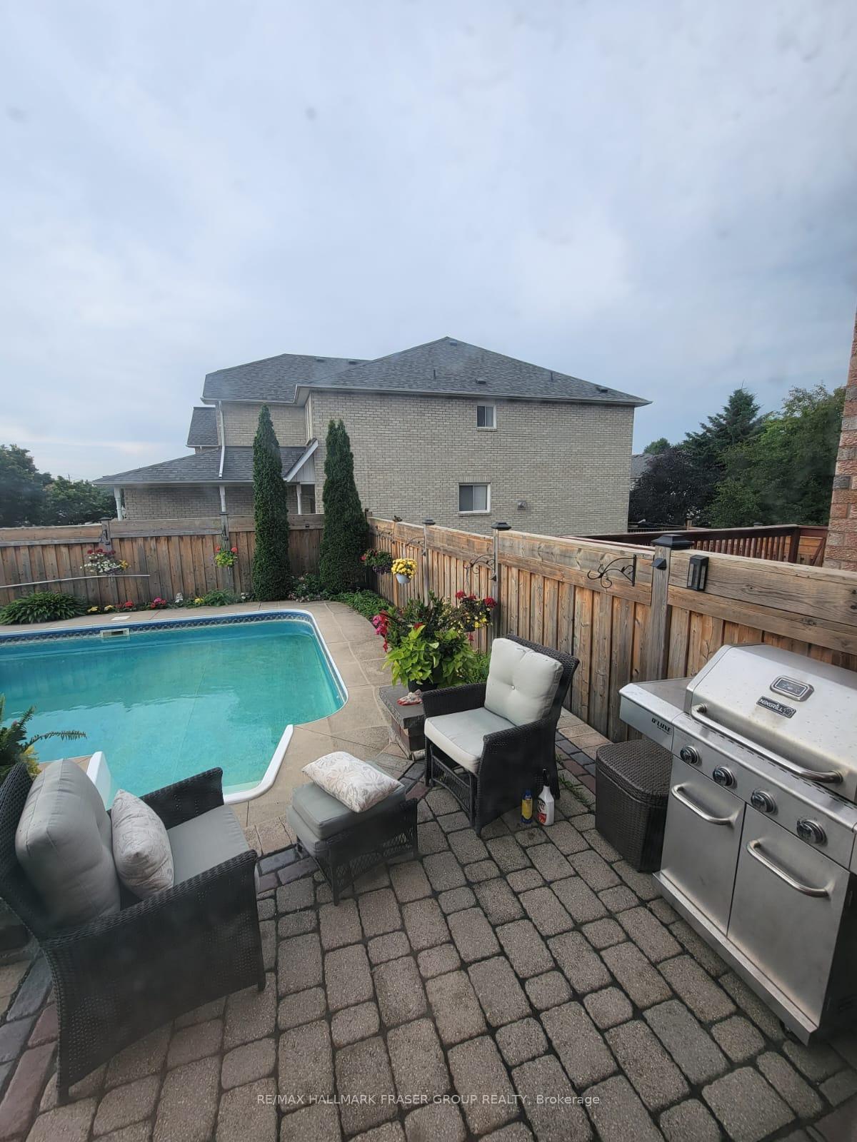 Photo 33 of 52 Gill Crescent, Ajax, Central West — HOMEH