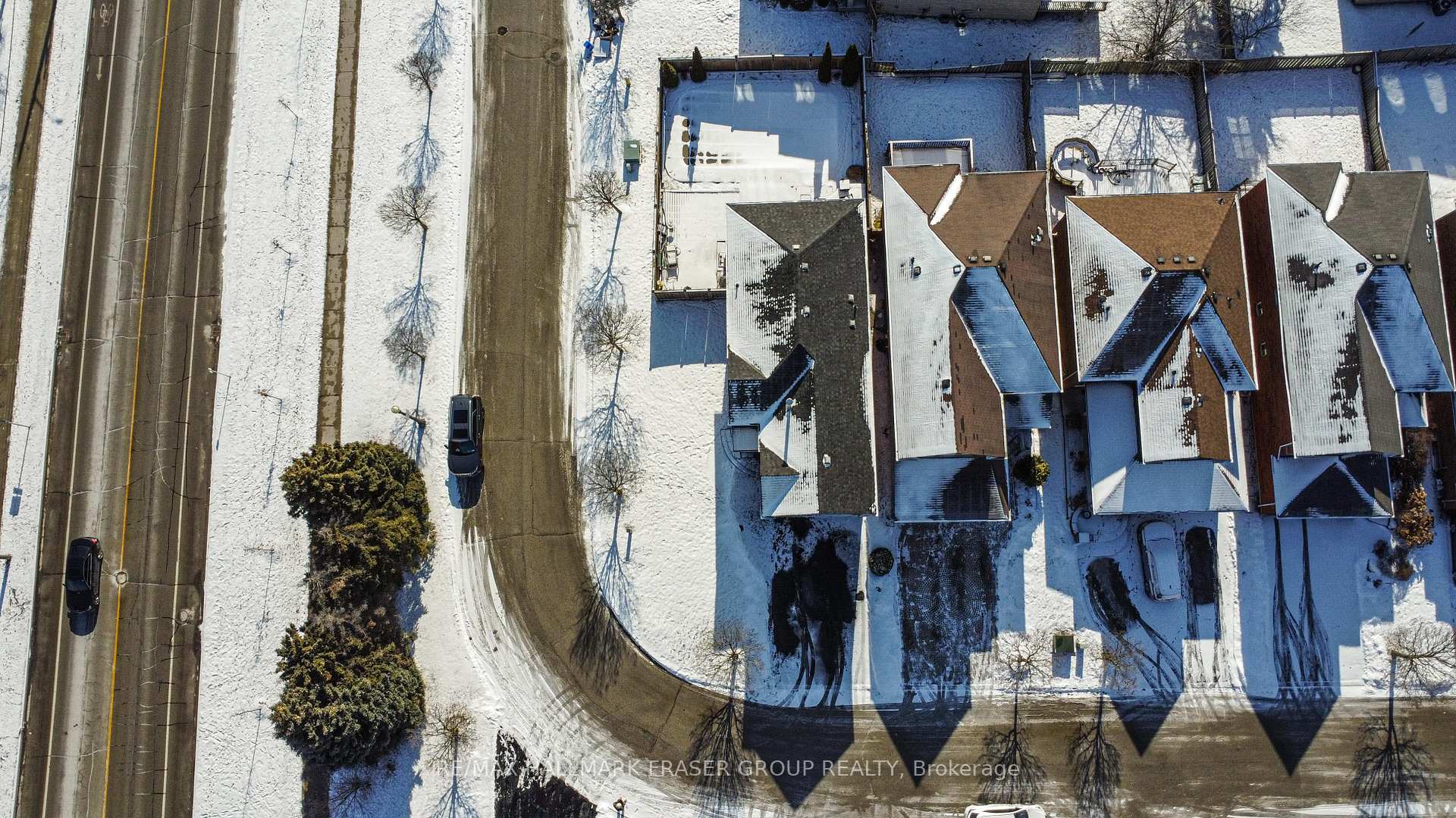 Photo 37 of 52 Gill Crescent, Ajax, Central West — HOMEH