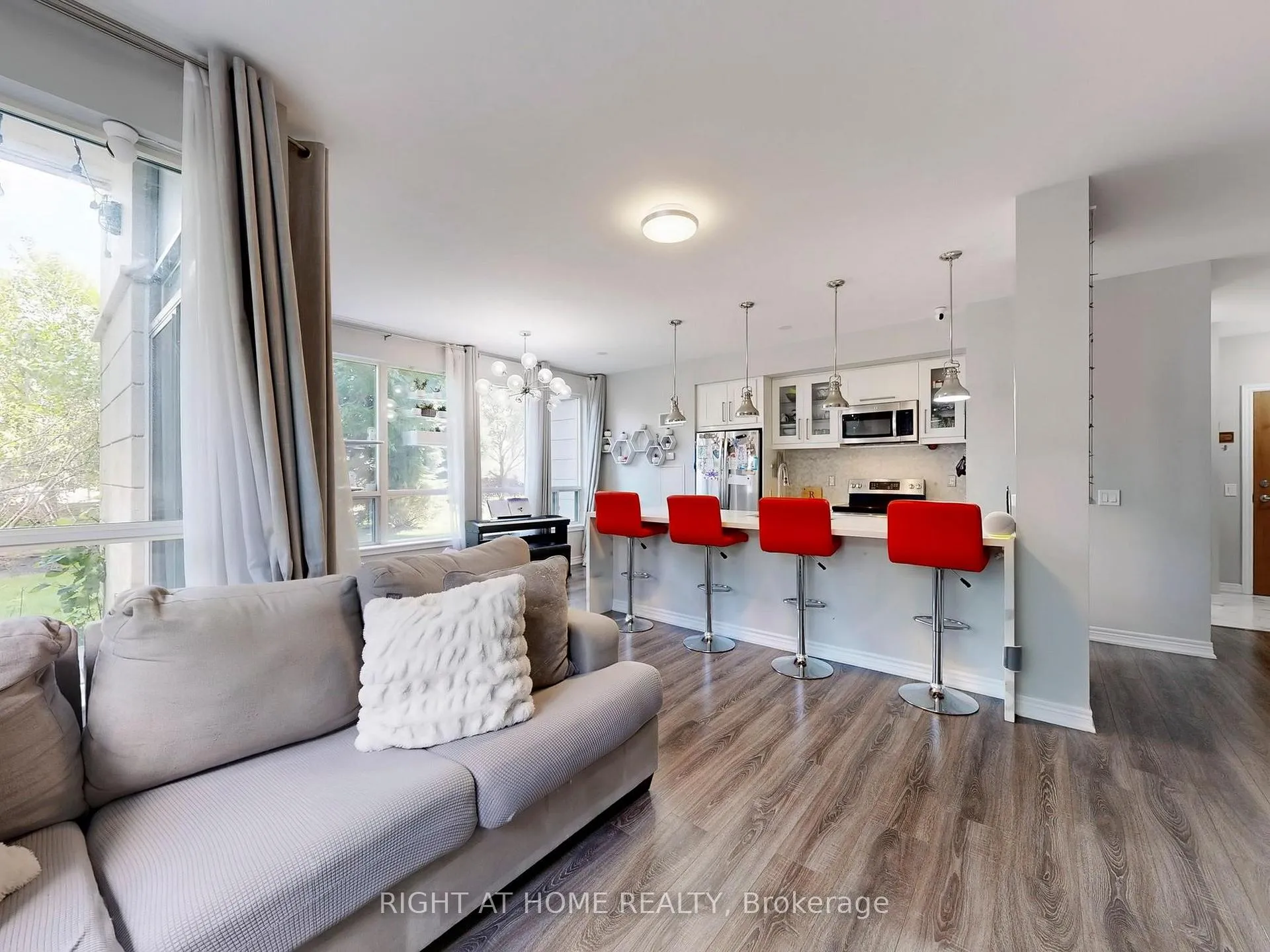 Photo 16 of Unit 105, 50 Disera Drive, Vaughan, Beverley Glen — HOMEH