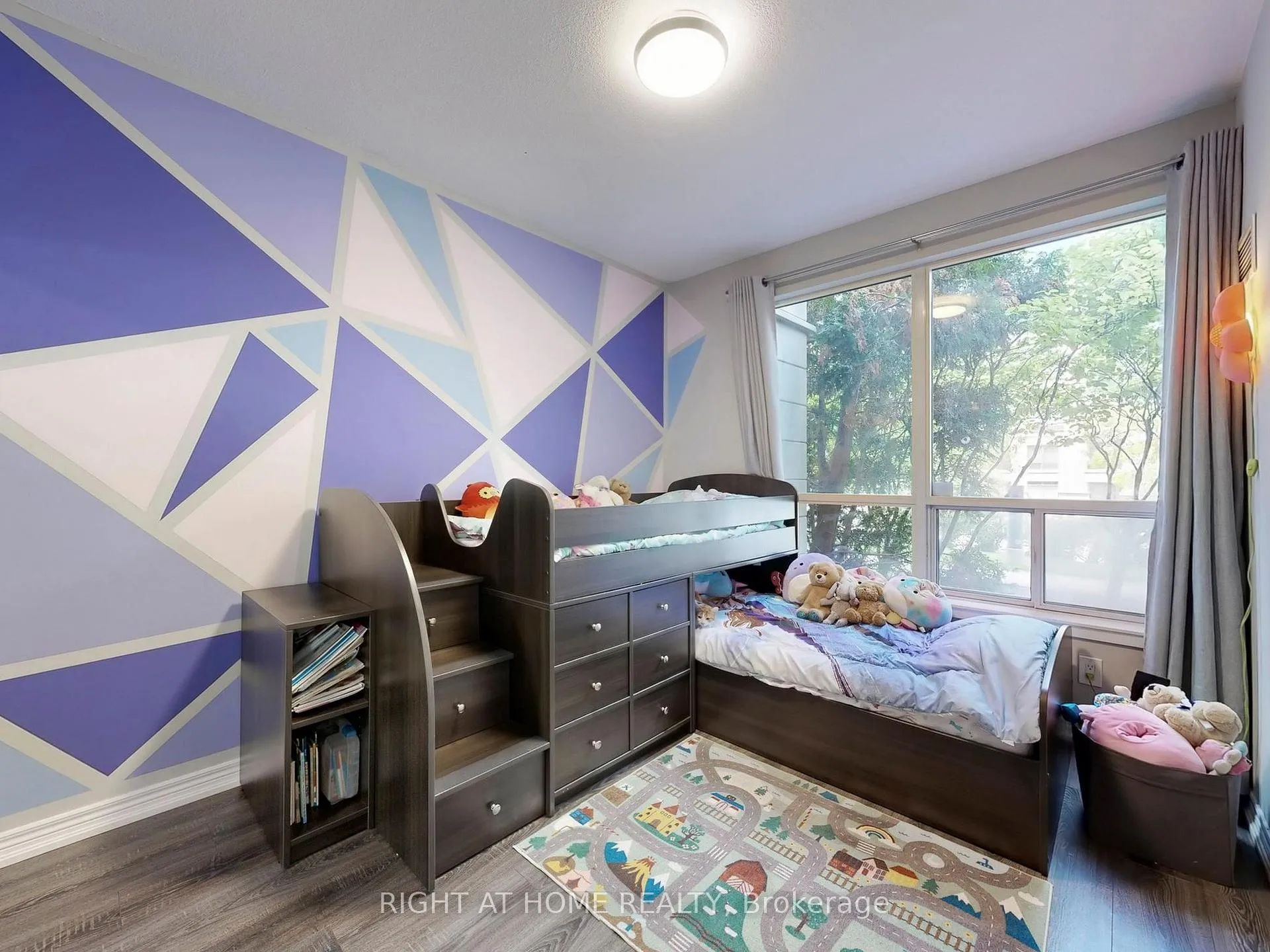 Photo 32 of Unit 105, 50 Disera Drive, Vaughan, Beverley Glen — HOMEH