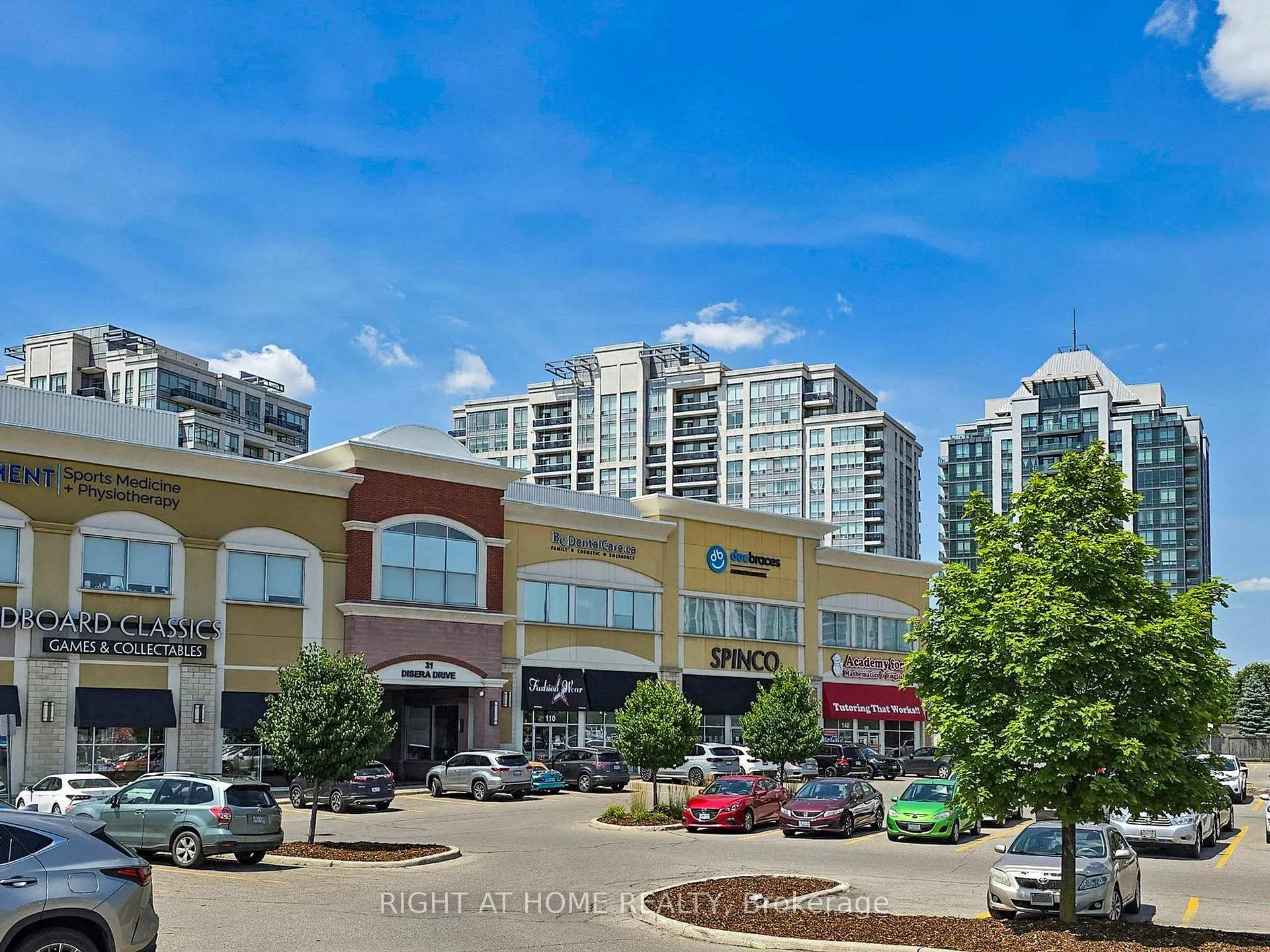 Photo 50 of Unit 105, 50 Disera Drive, Vaughan, Beverley Glen — HOMEH