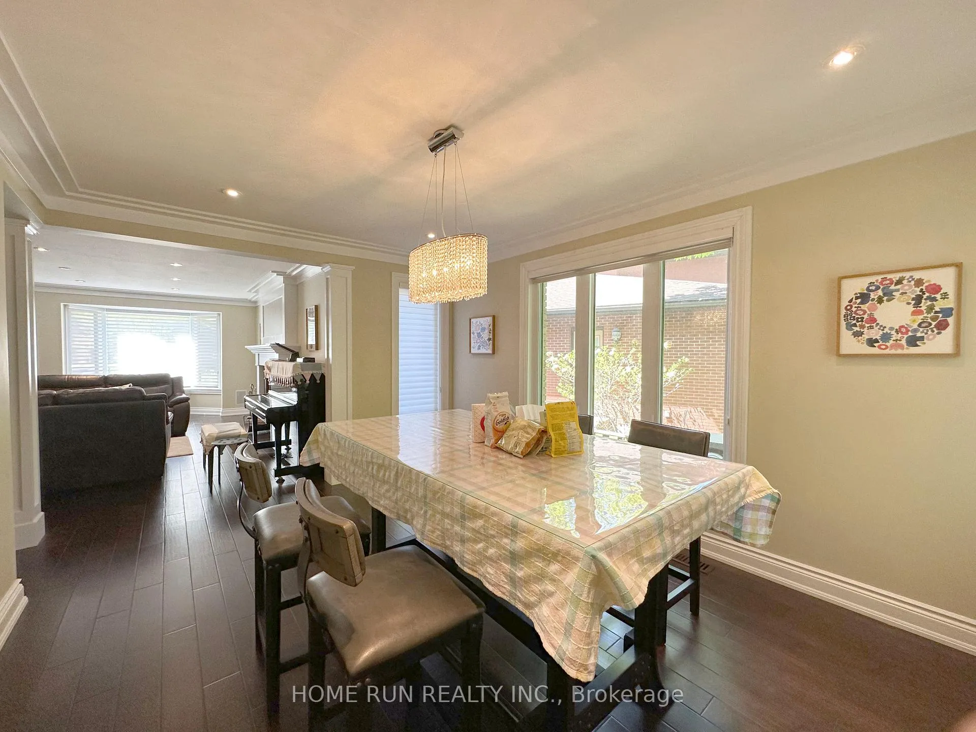 Photo 9 of 35 Blue Heron Court, Ottawa, Rockcliffe — HOMEH