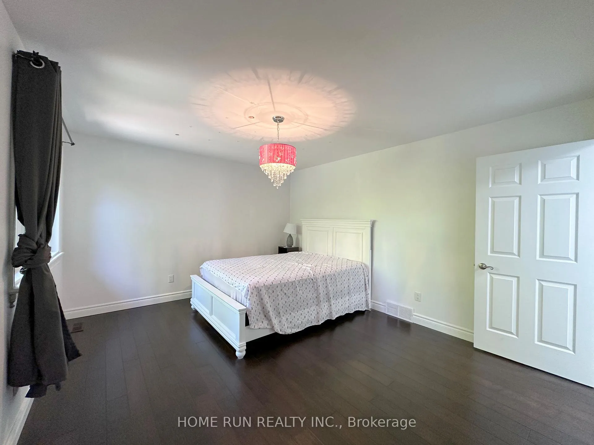 Photo 31 of 35 Blue Heron Court, Ottawa, Rockcliffe — HOMEH