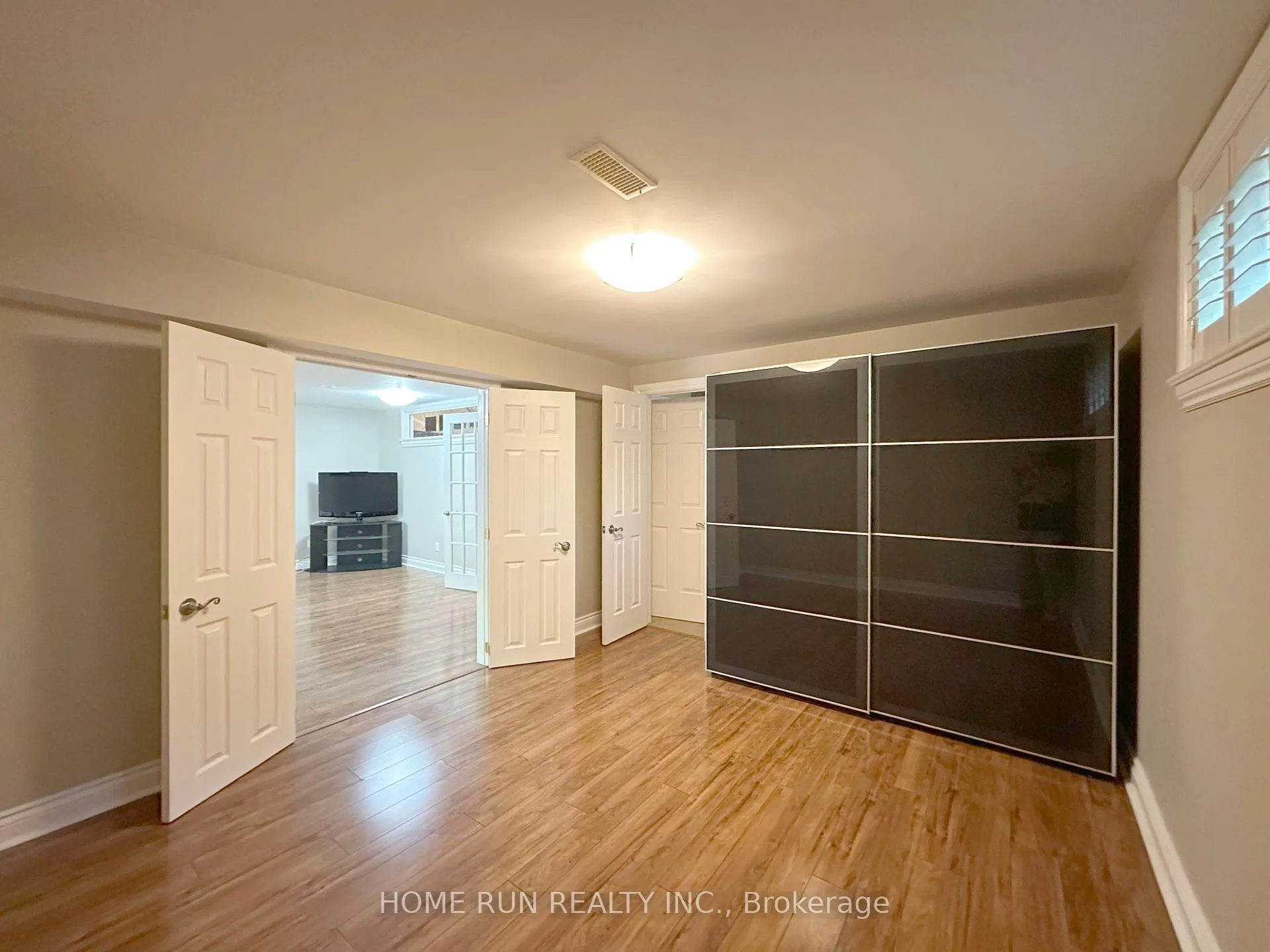 Photo 36 of 35 Blue Heron Court, Ottawa, Rockcliffe — HOMEH