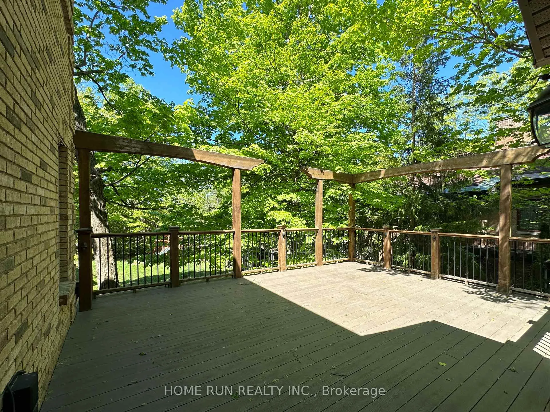 Photo 41 of 35 Blue Heron Court, Ottawa, Rockcliffe — HOMEH