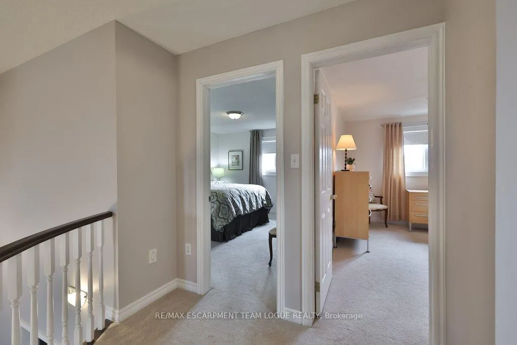 Photo 23 of 1323 Blanshard Drive, Burlington, Tansley — HOMEH