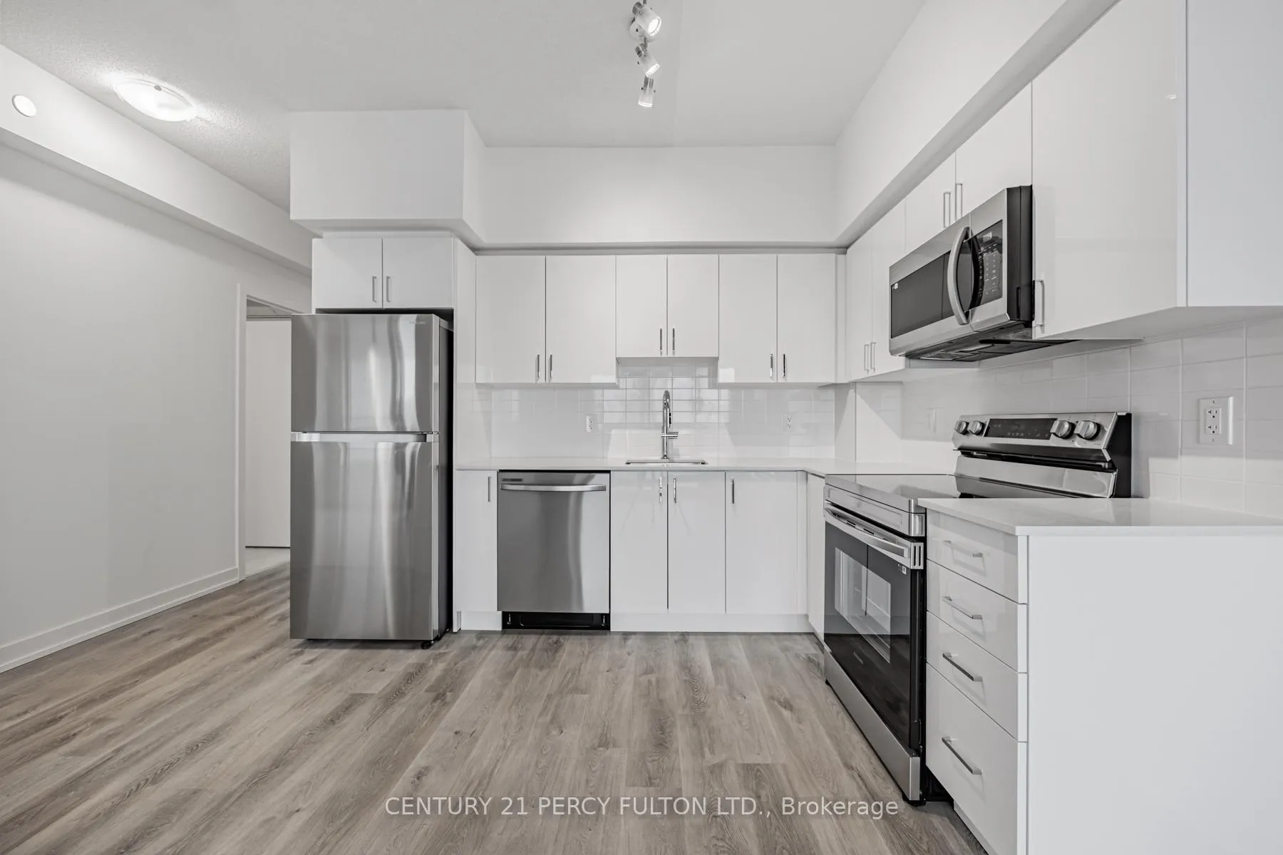 Photo 11 of Unit 1911, 1455 Celebration Drive, Pickering, Bay Ridges — HOMEH