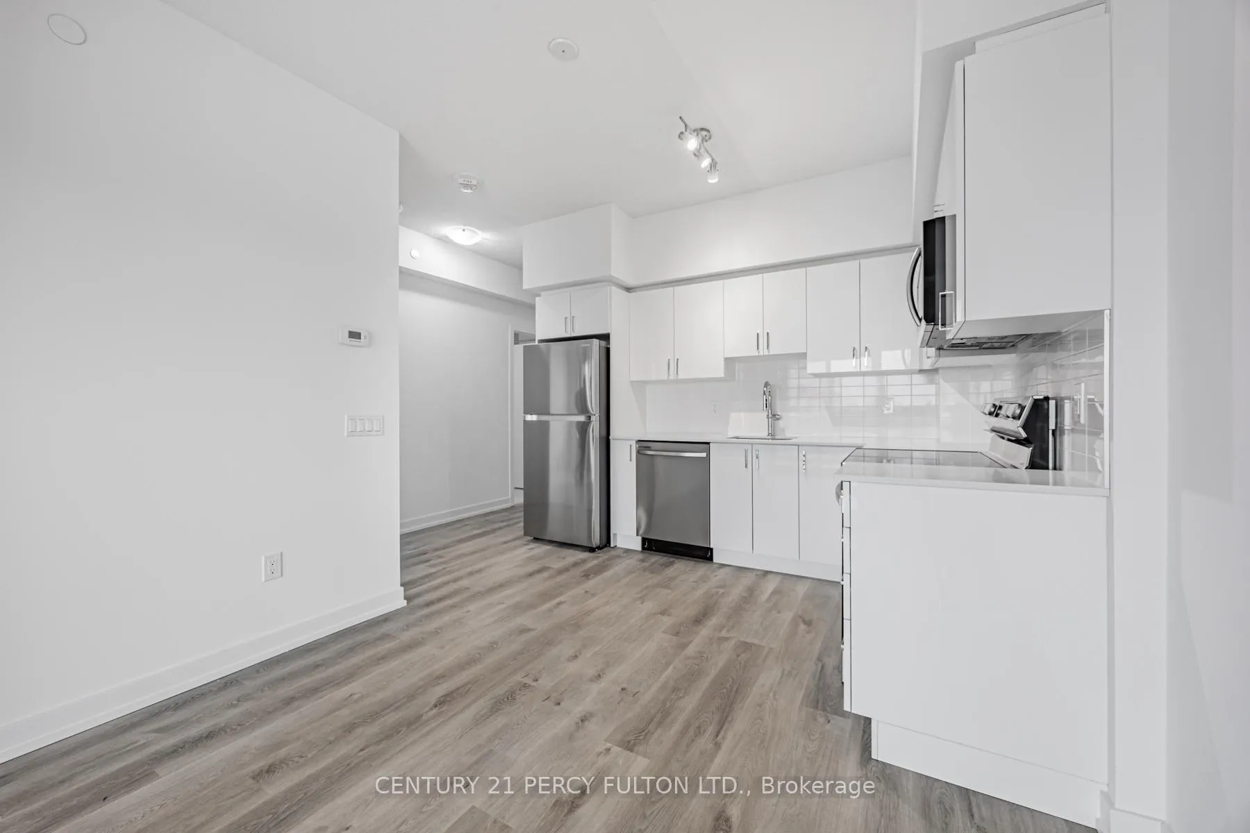 Photo 12 of Unit 1911, 1455 Celebration Drive, Pickering, Bay Ridges — HOMEH