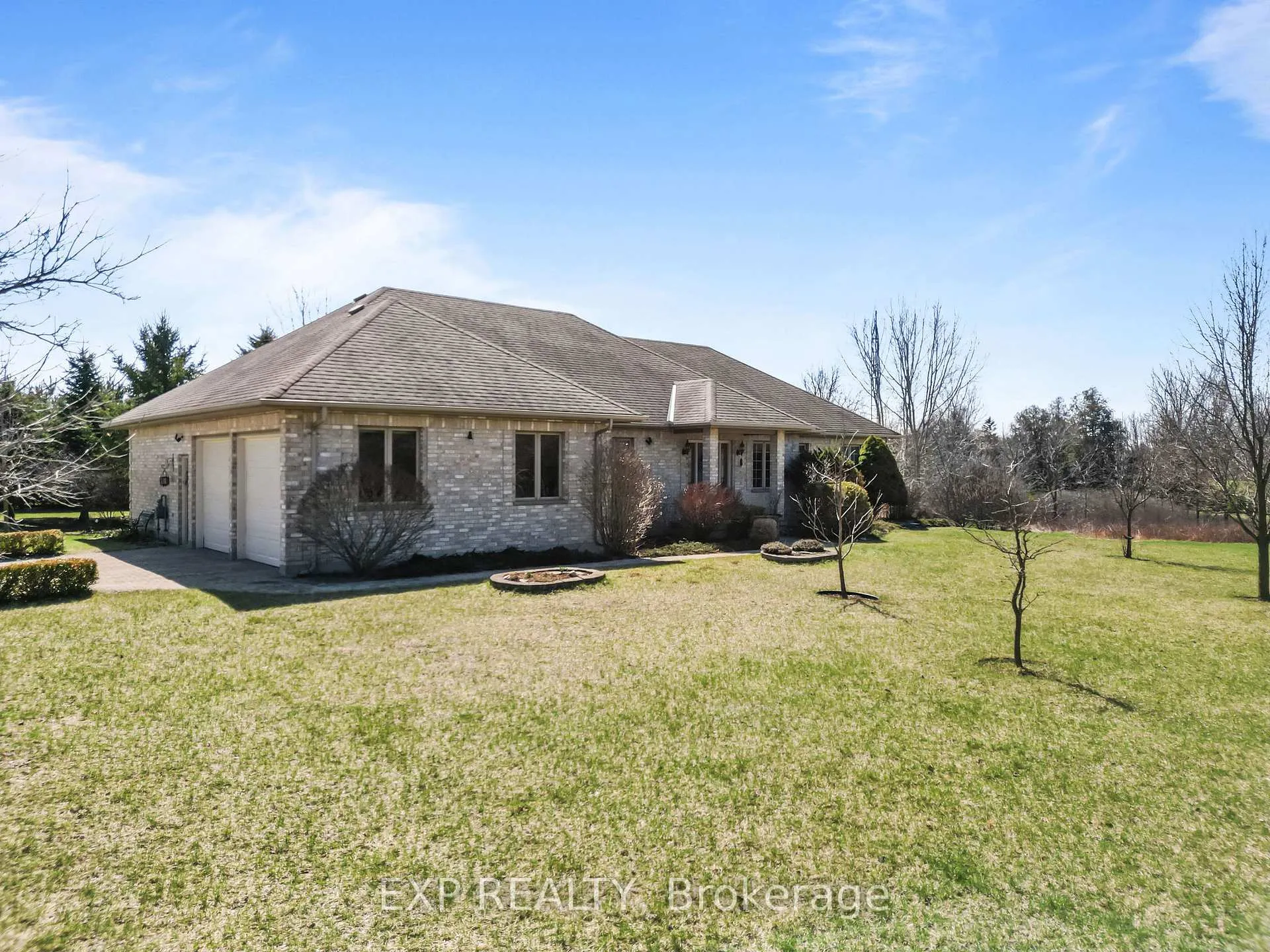Photo 7 of 8371 Hickory Drive, Strathroy-Caradoc, Rural Strathroy-Caradoc — HOMEH