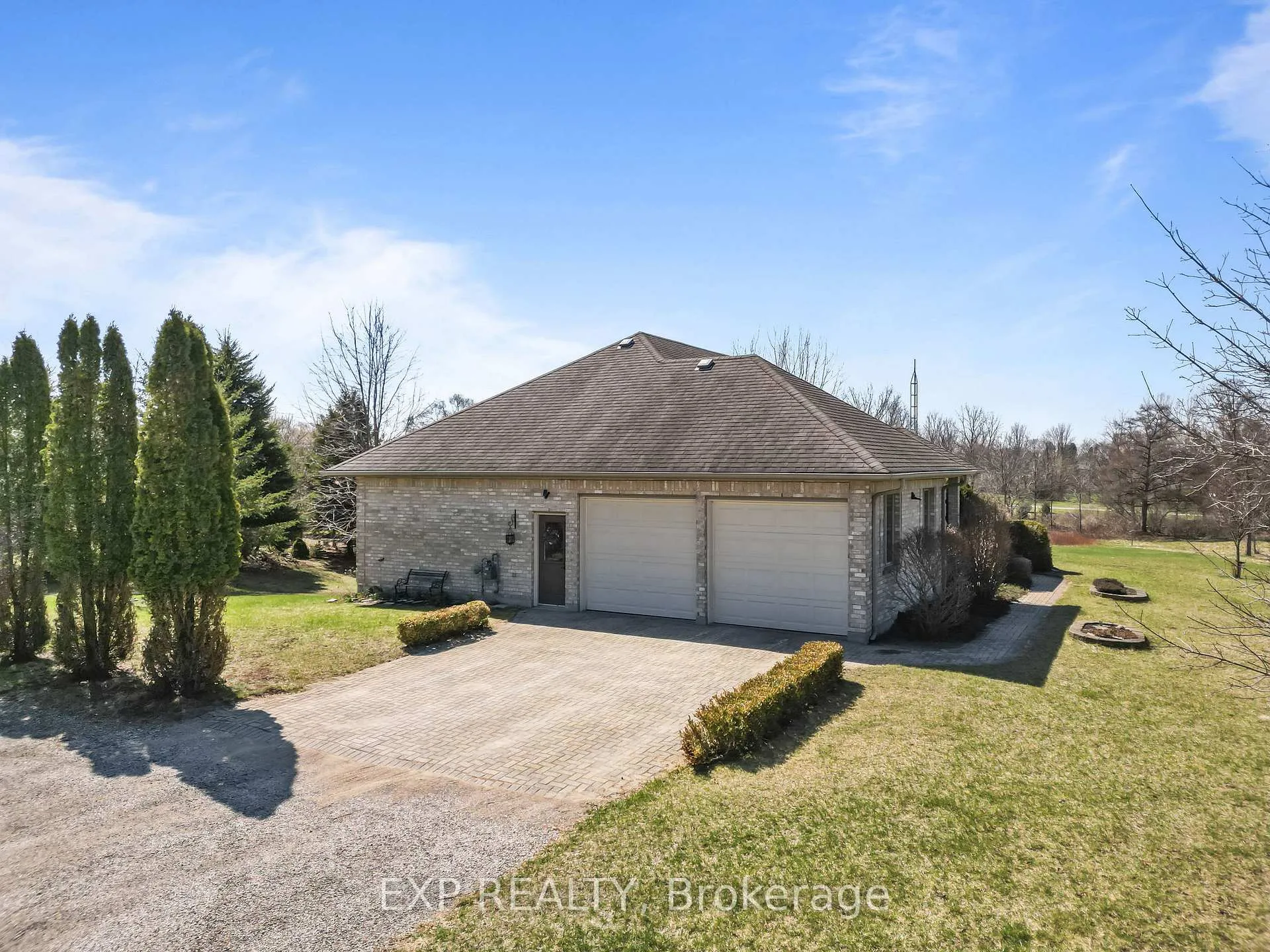 Photo 8 of 8371 Hickory Drive, Strathroy-Caradoc, Rural Strathroy-Caradoc — HOMEH