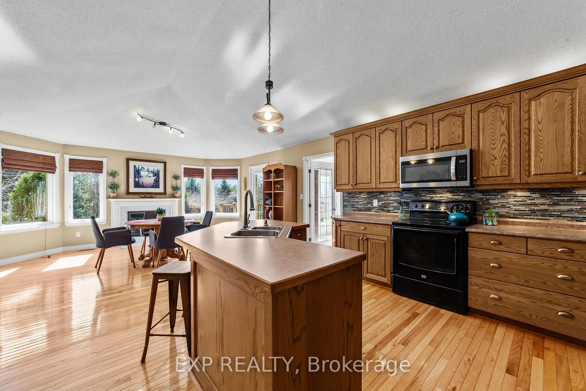 Photo 19 of 8371 Hickory Drive, Strathroy-Caradoc, Rural Strathroy-Caradoc — HOMEH