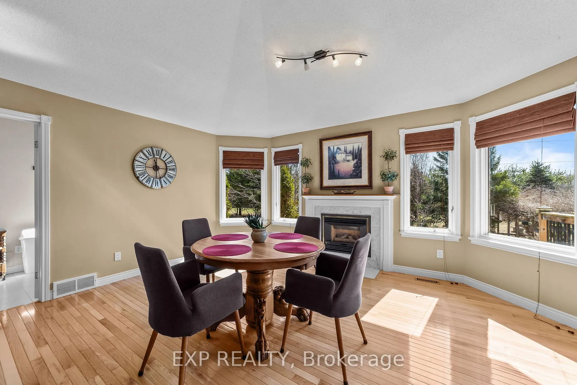 Photo 20 of 8371 Hickory Drive, Strathroy-Caradoc, Rural Strathroy-Caradoc — HOMEH